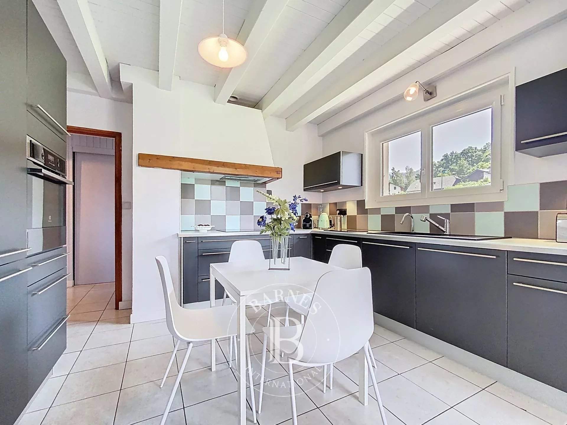 Neuvecelle  - House 5 Bedrooms - picture 6