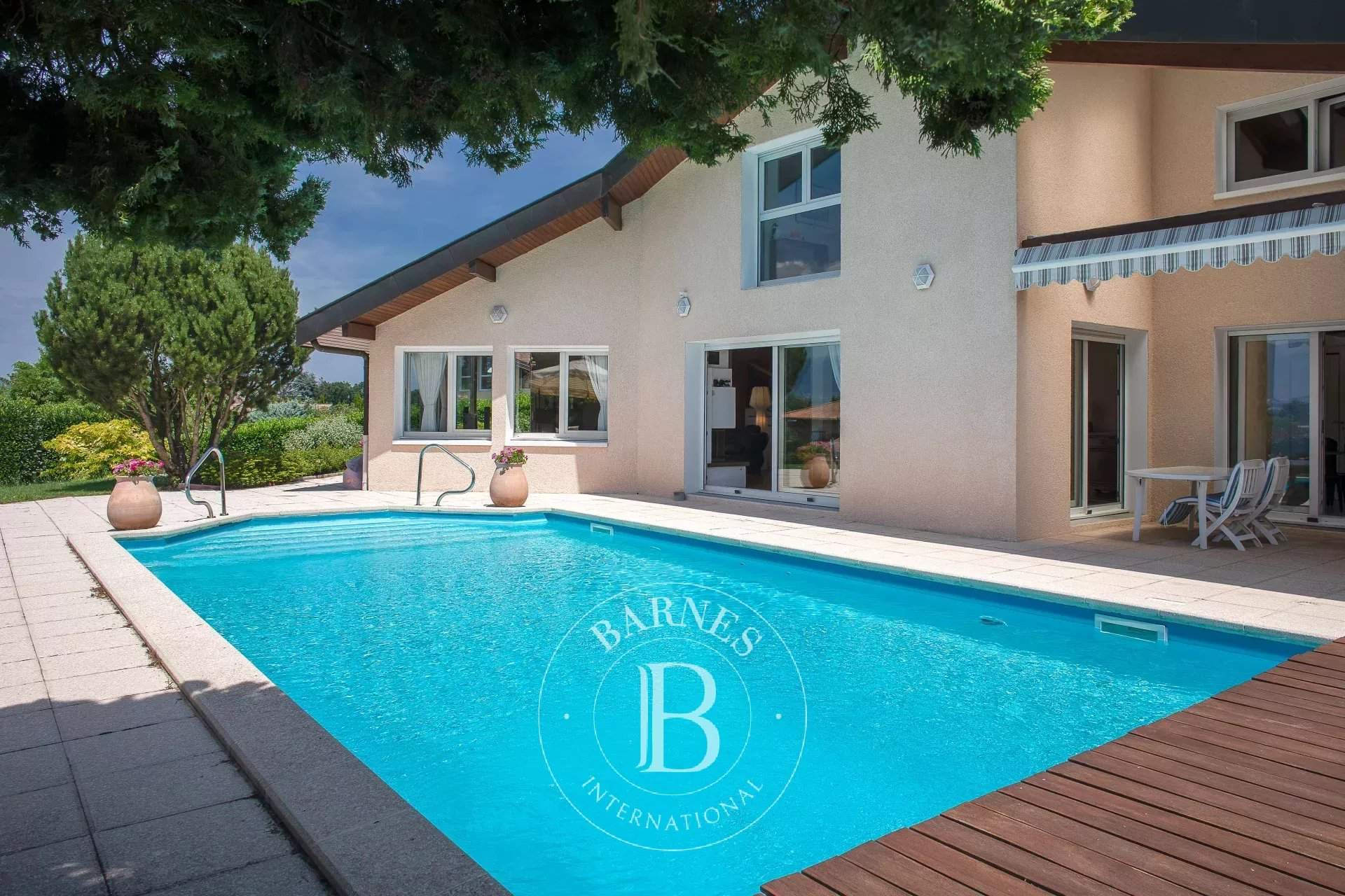 Messery  - Maison 8 Pi&egrave;ces 4 Chambres - picture 2