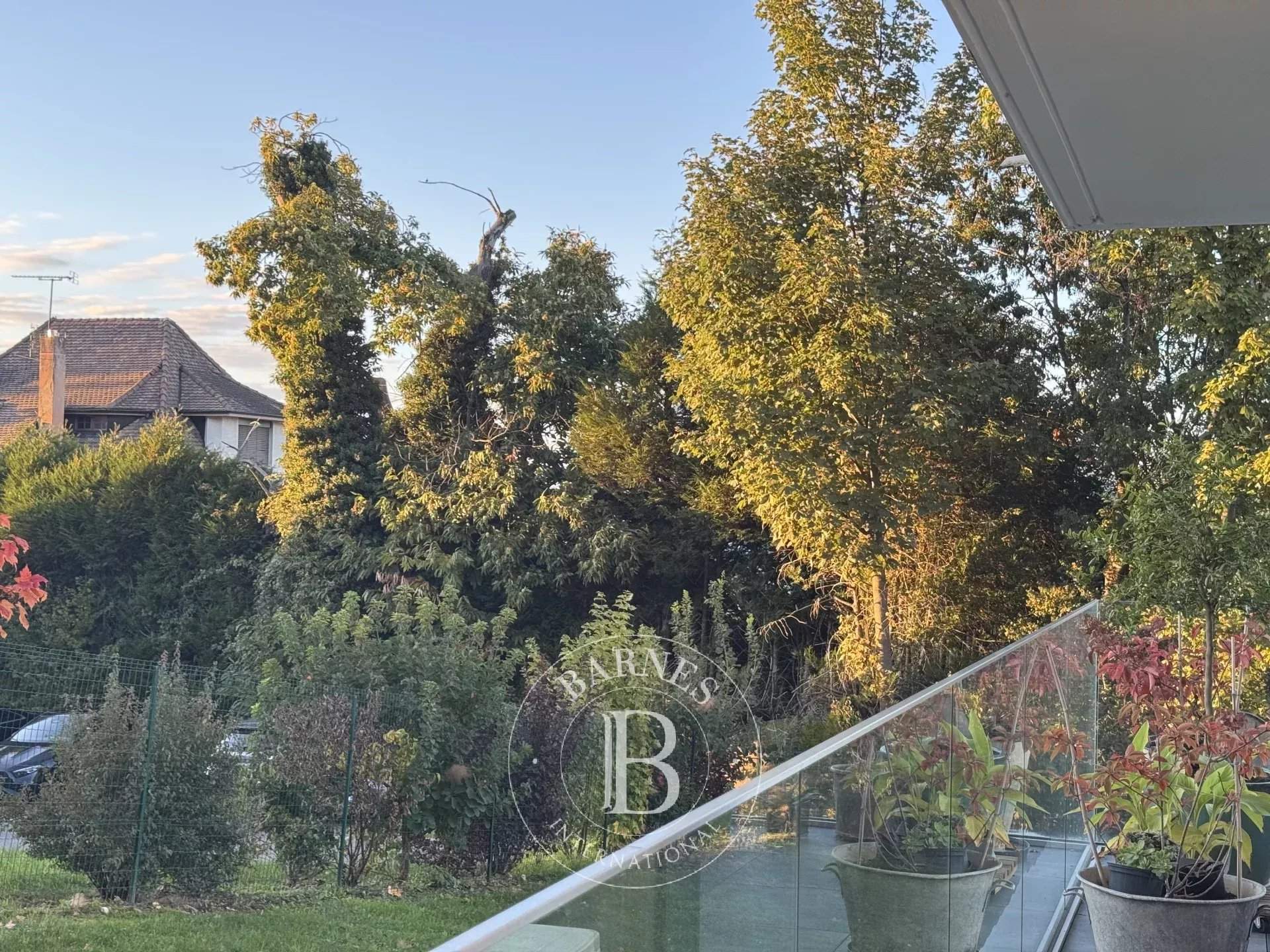 Évian-les-Bains  - Piso 5 Cuartos 3 Habitaciones - picture 5