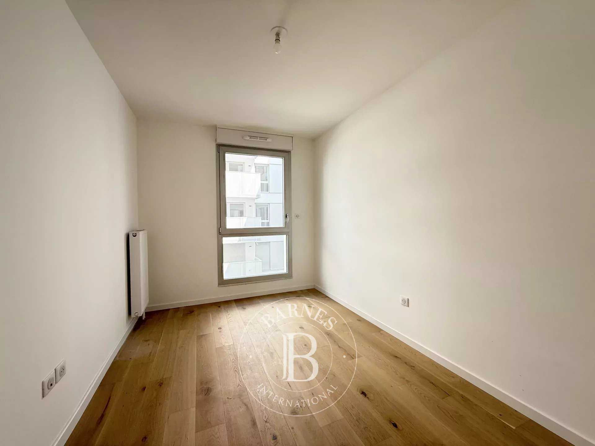 Lille  - Apartment 3 Bedrooms