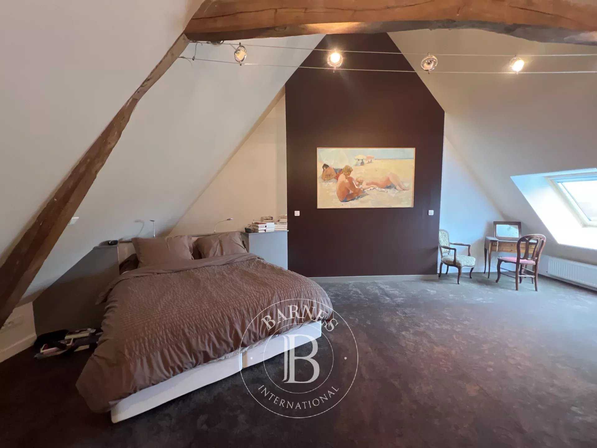 Avelin  - House 5 Bedrooms