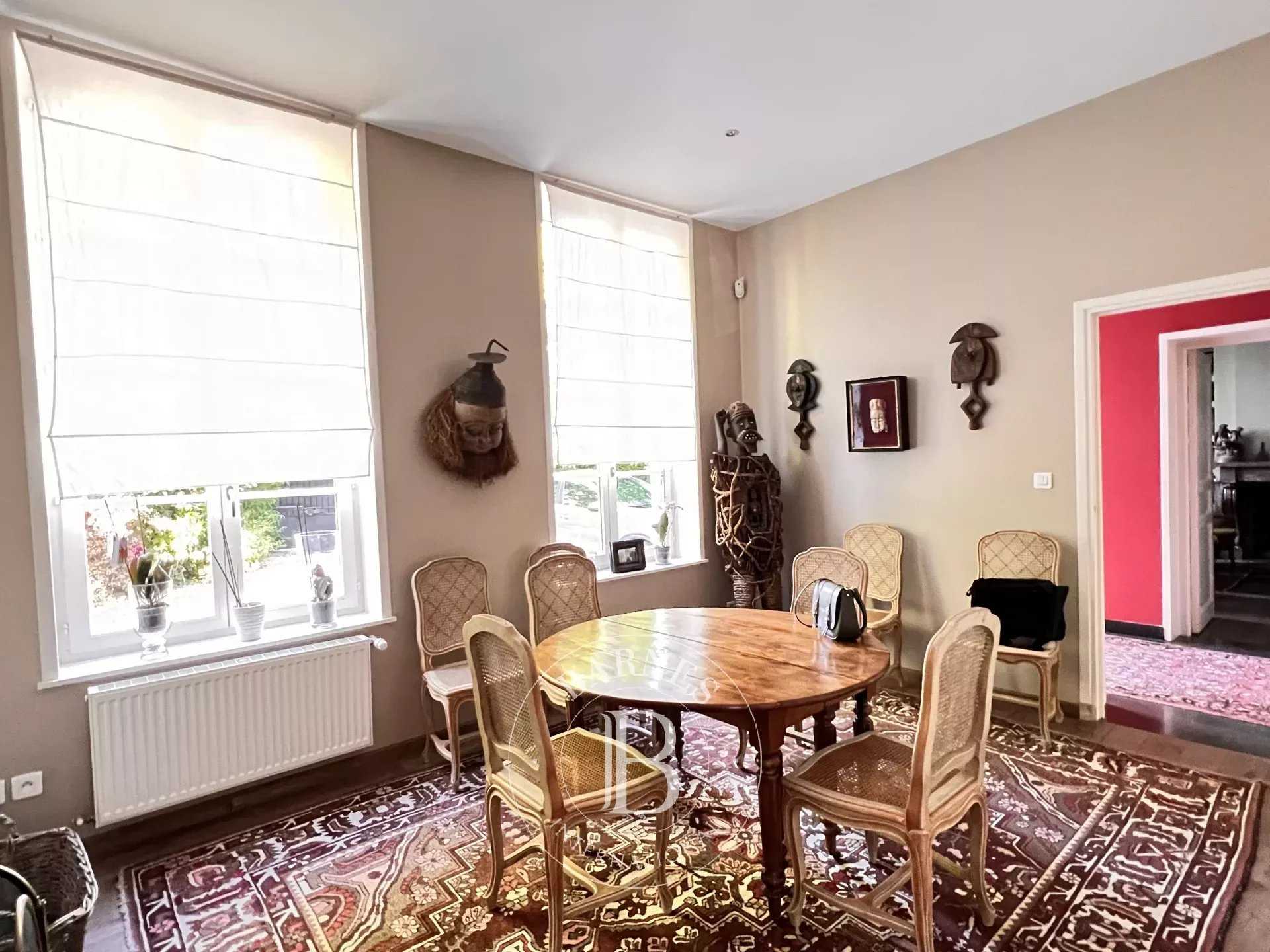 Escobecques  - Propriété 15 Pièces 7 Chambres