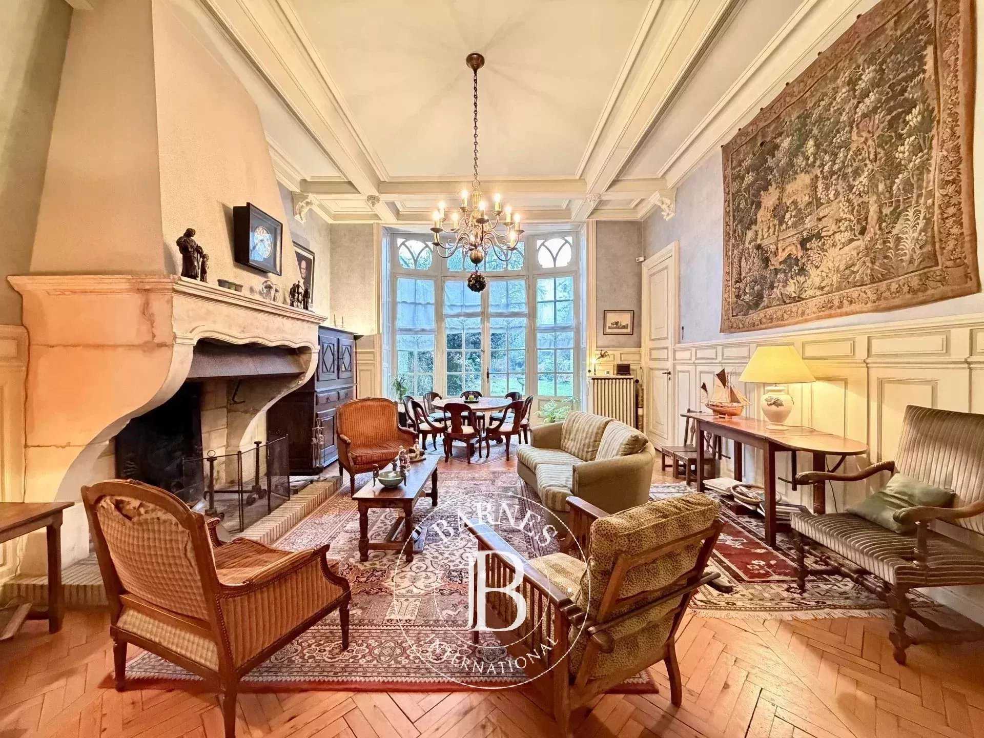 Lille  - House 8 Bedrooms