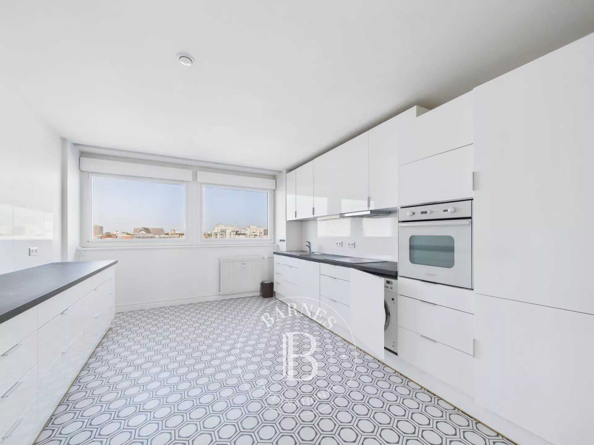 Lille  - Apartment 3 Bedrooms