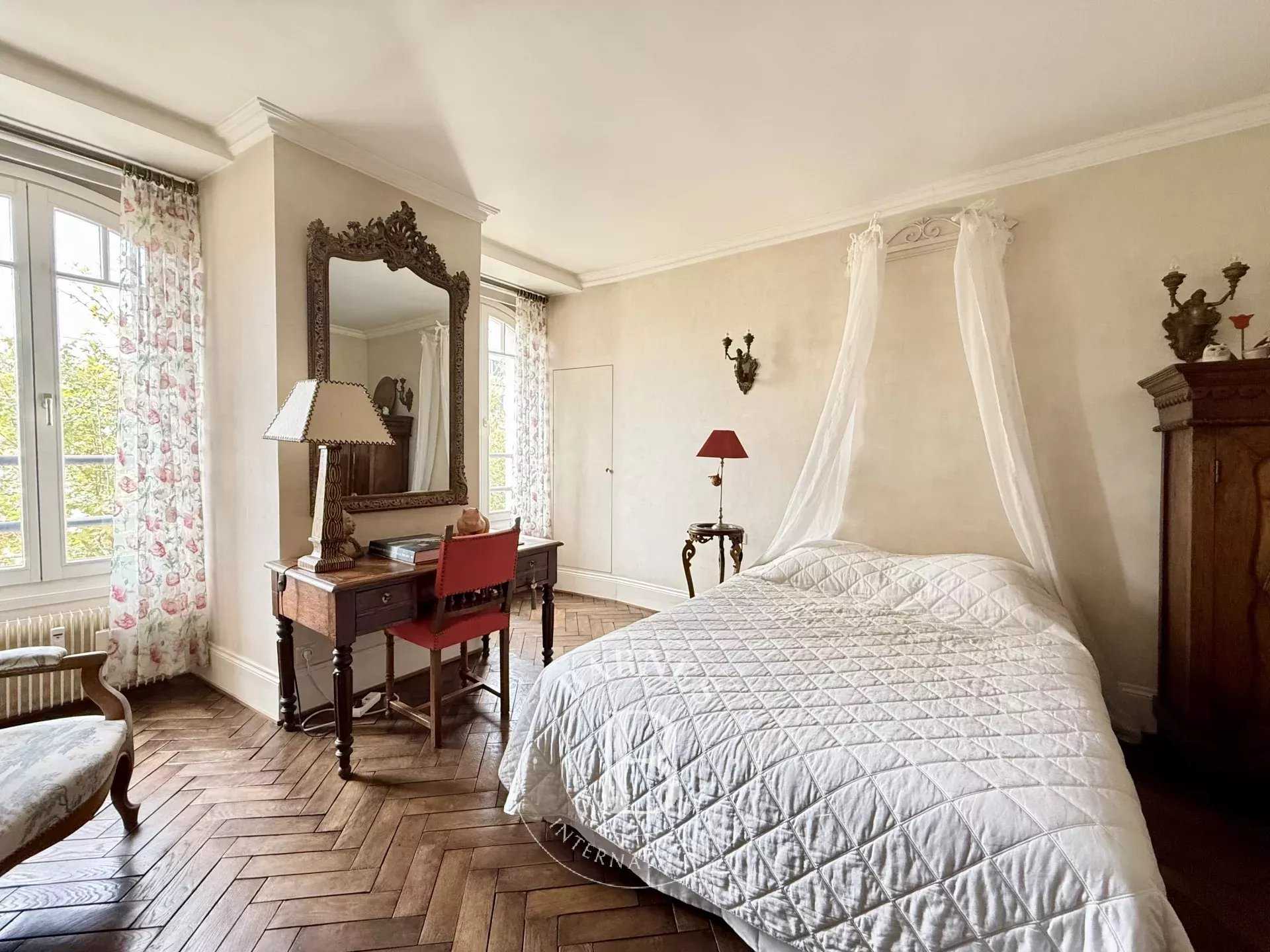 Lille  - Apartment 4 Bedrooms