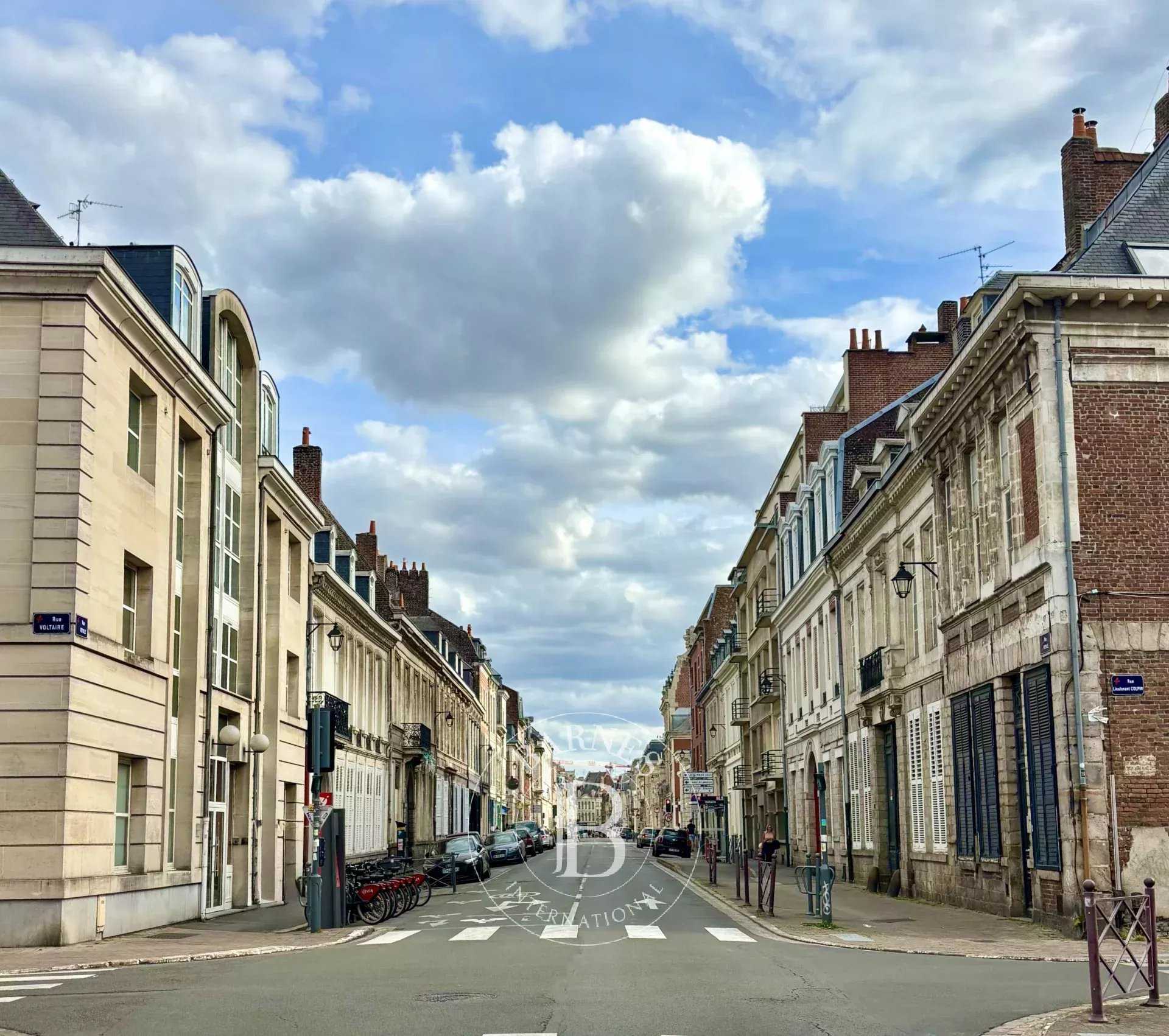 Lille  - Appartement 2 Pièces, 1 Chambre