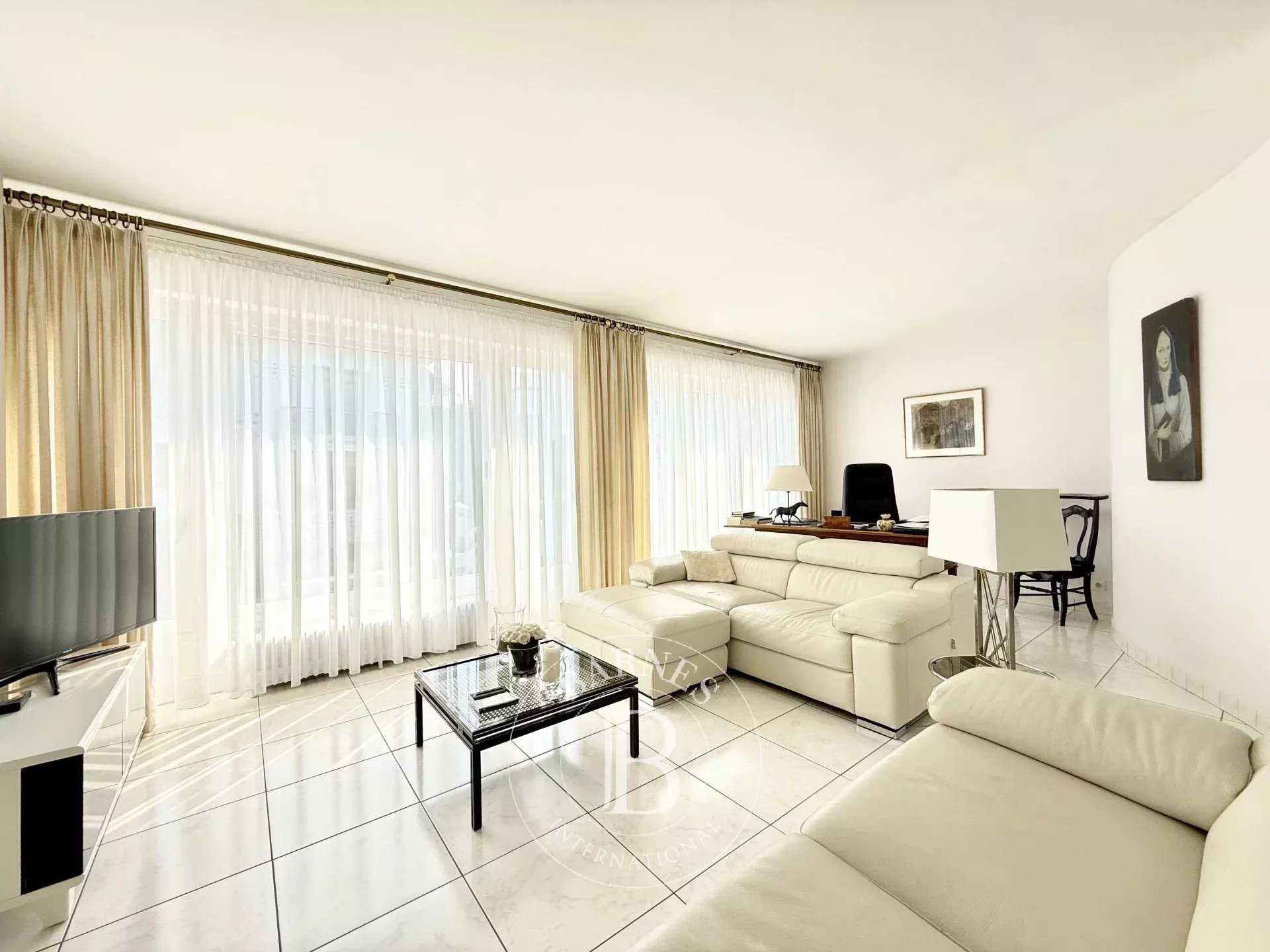 Wasquehal  - Maison 6 Pièces 3 Chambres