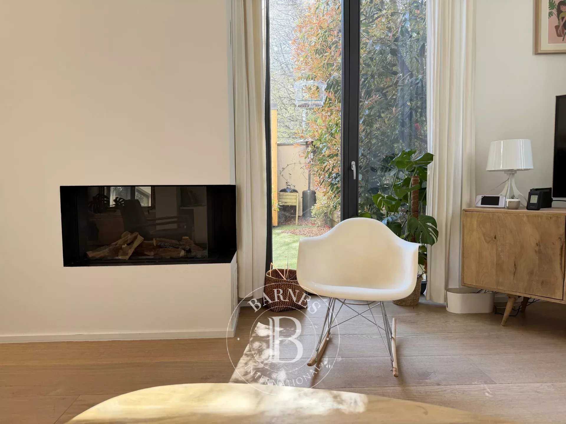 Lille  - Maison de ville 10 Pi&egrave;ces 5 Chambres