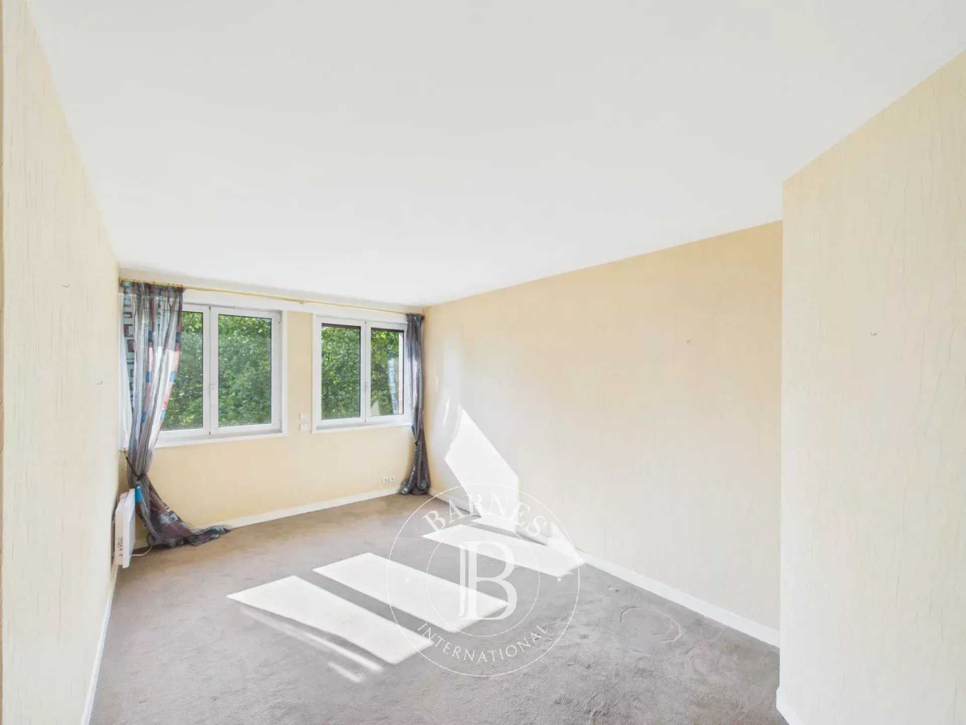 Marcq-en-Baroeul  - Apartment 2 Bedrooms