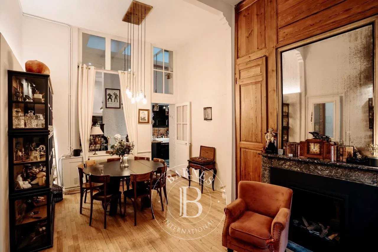 Lille  - Maison 7 Pi&egrave;ces 3 Chambres