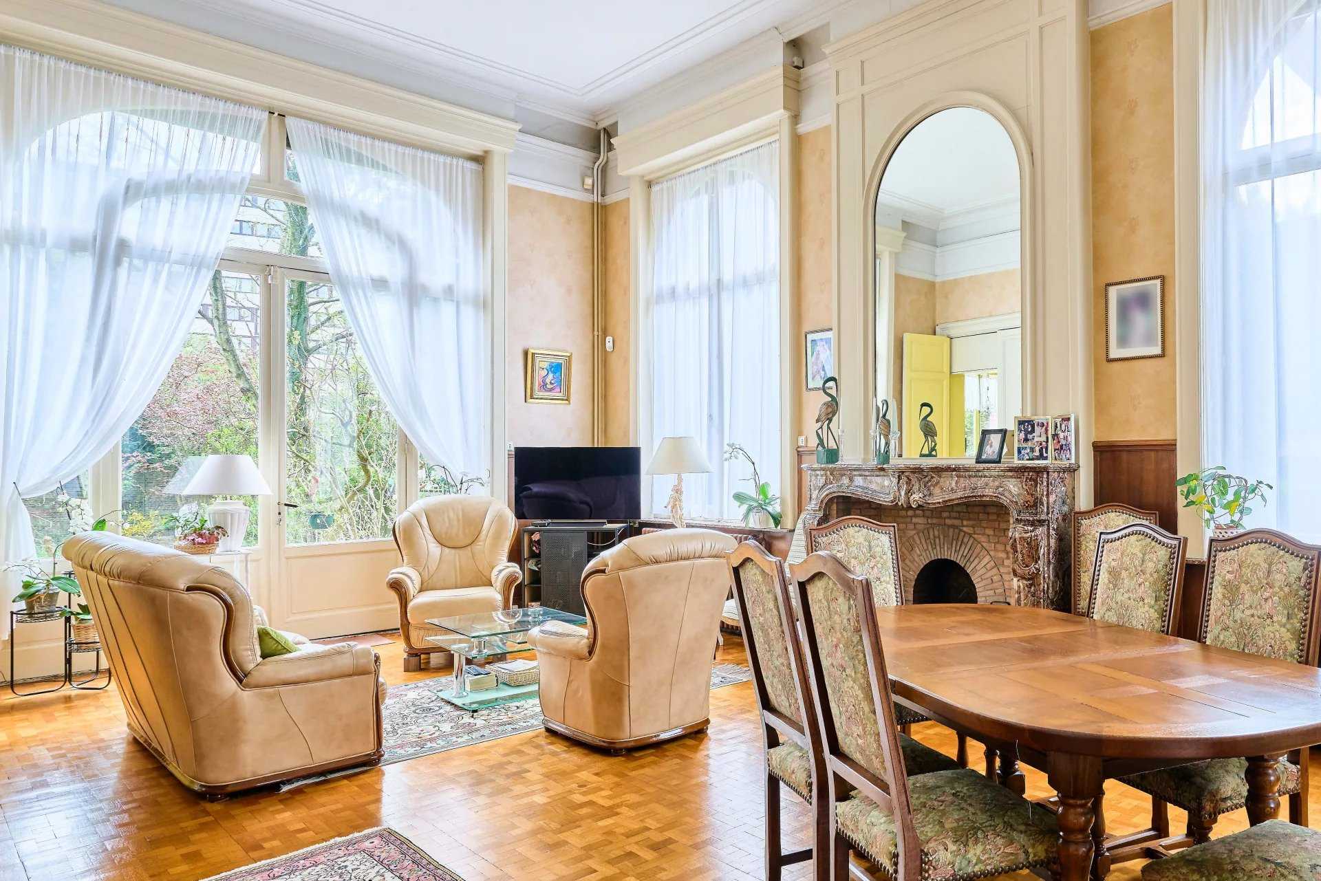 Tourcoing  - House 5 Bedrooms