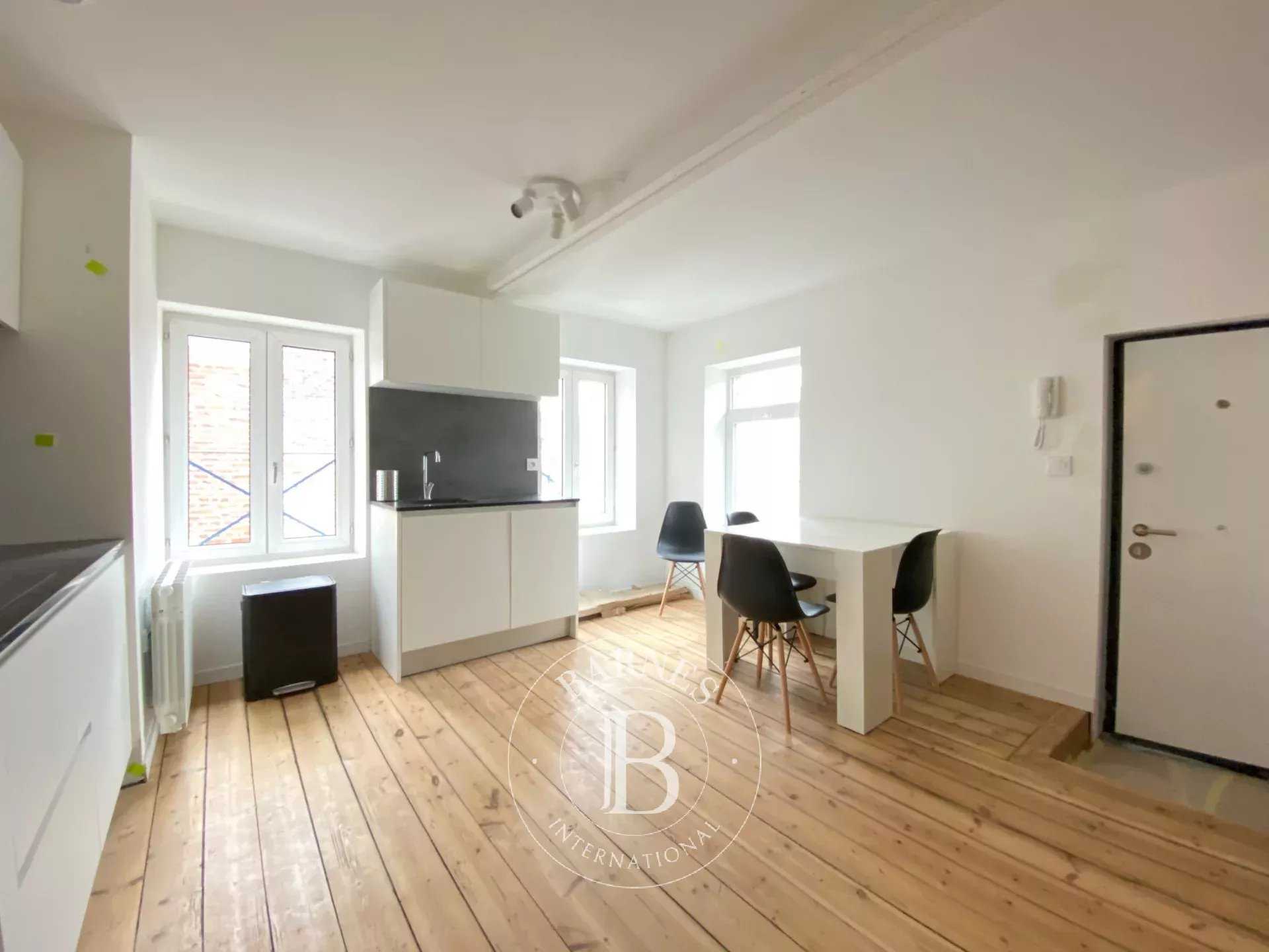 Lille  - Appartement 3 Pièces 2 Chambres