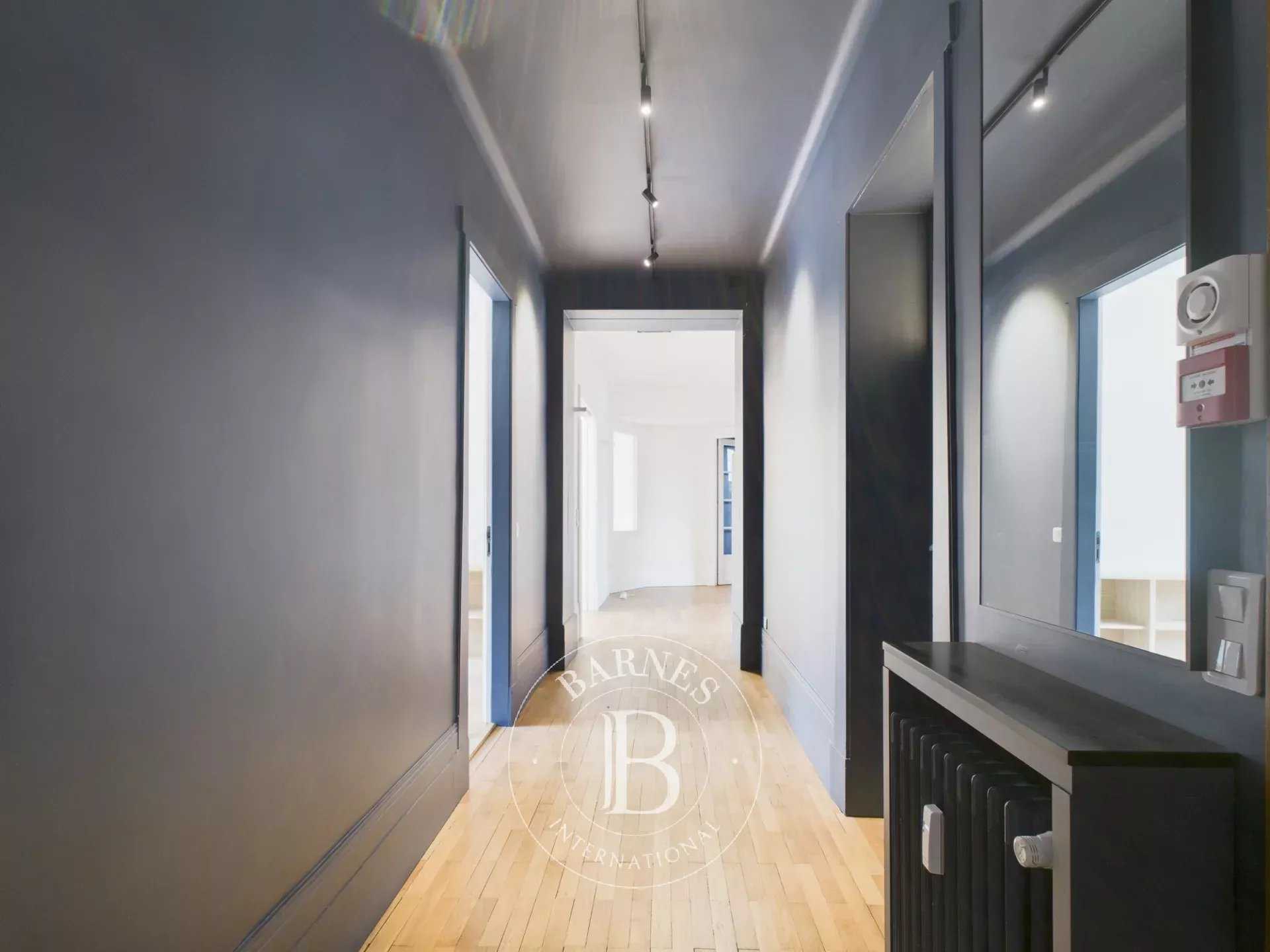 Marcq-en-Baroeul  - Apartment 3 Bedrooms