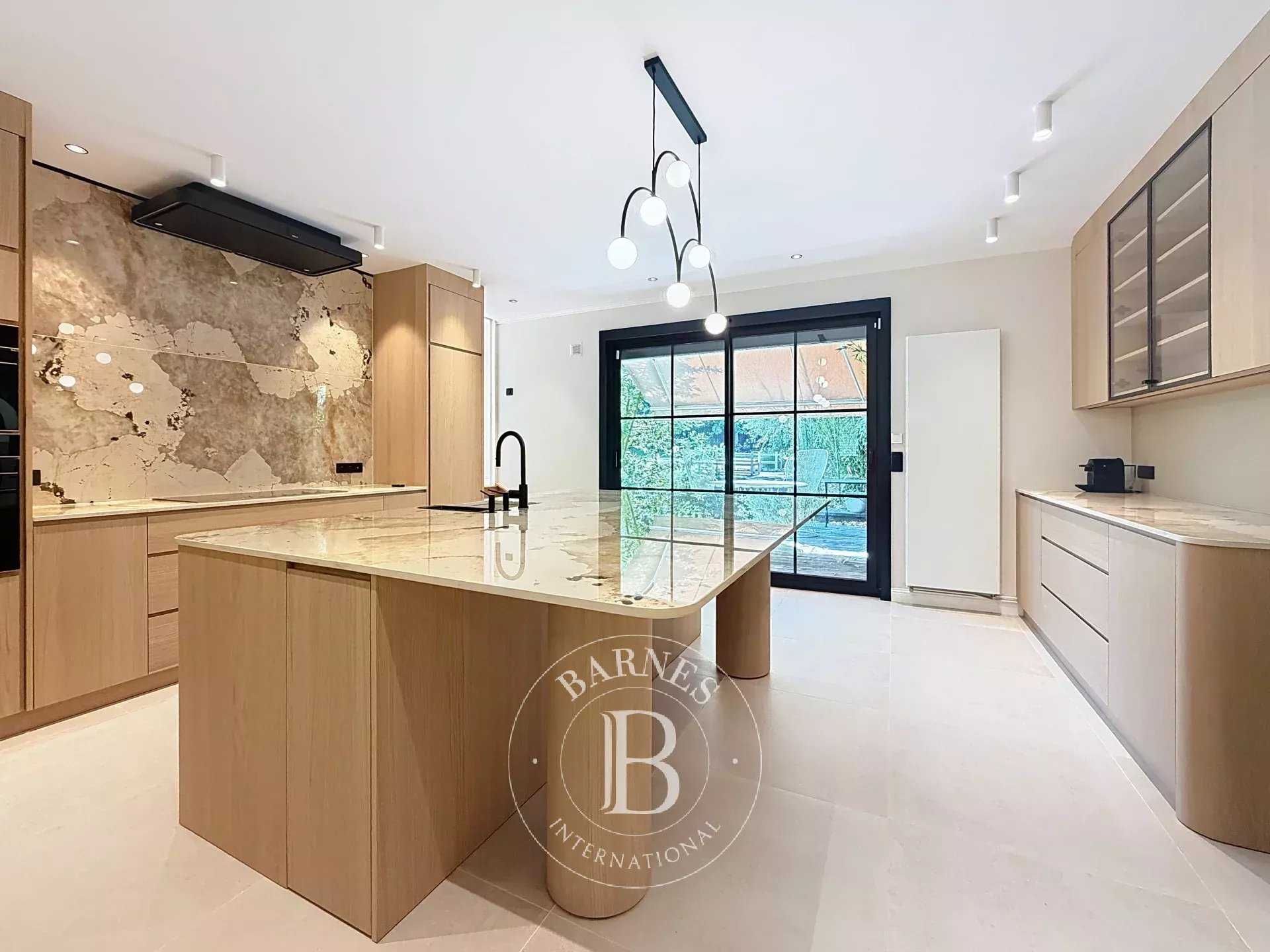 Mouvaux  - House 5 Bedrooms