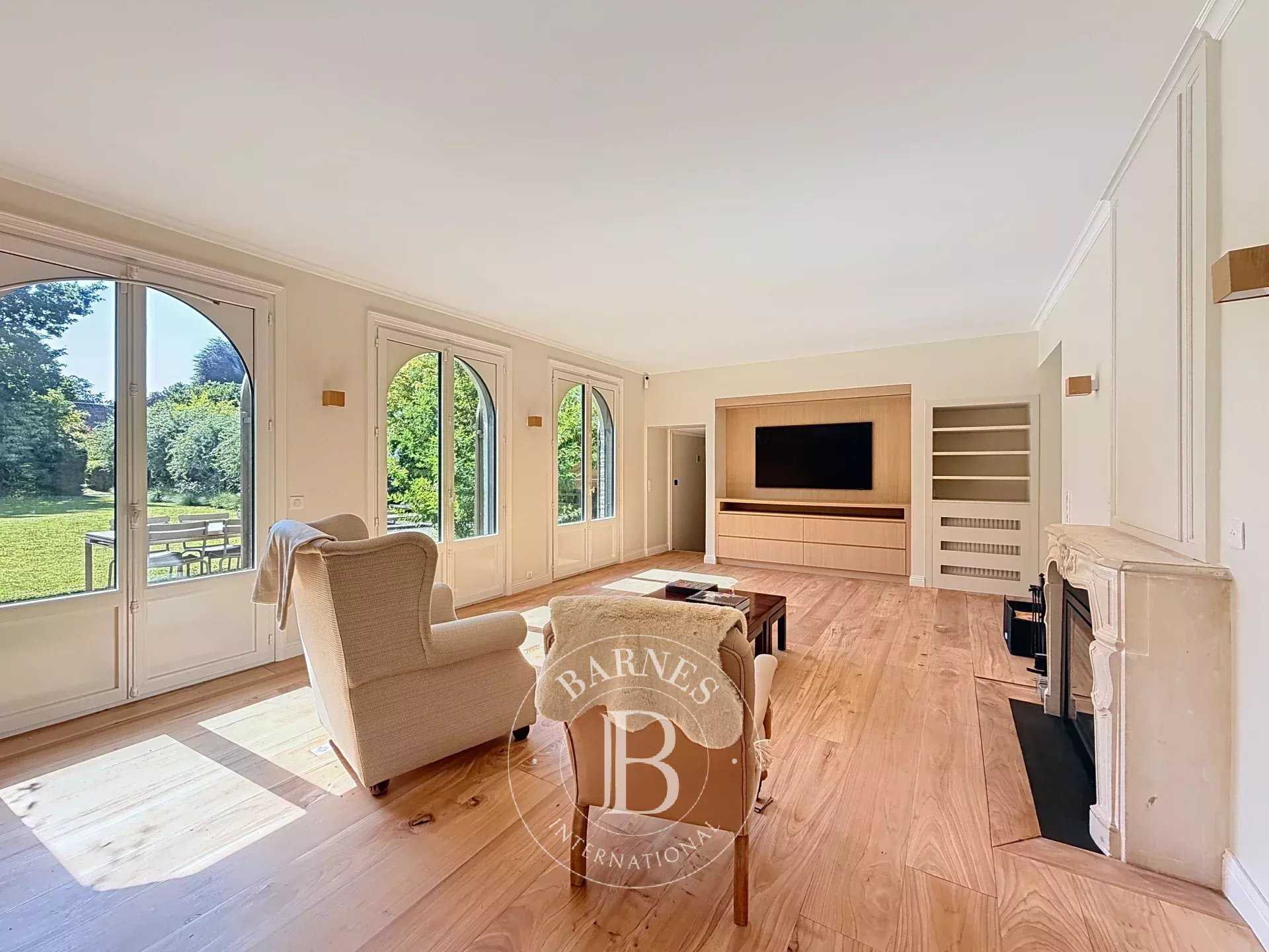Mouvaux  - House 5 Bedrooms