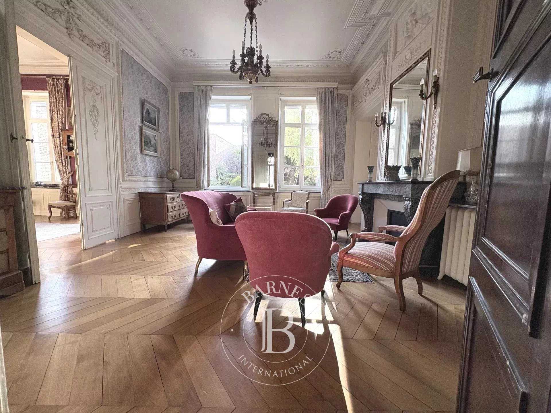 Arras  - Maison 10 Pi&egrave;ces 7 Chambres