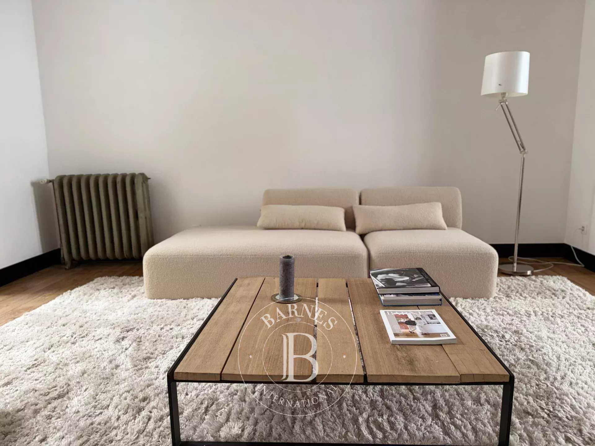 Lille  - Maison 7 Pi&egrave;ces 5 Chambres