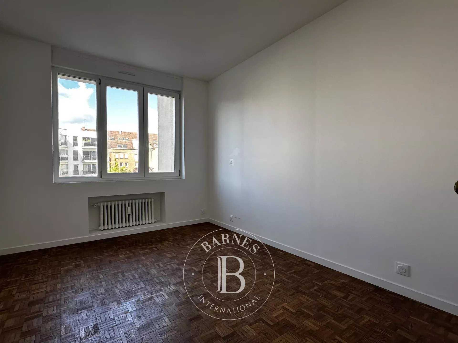 Lille  - Apartment 2 Bedrooms