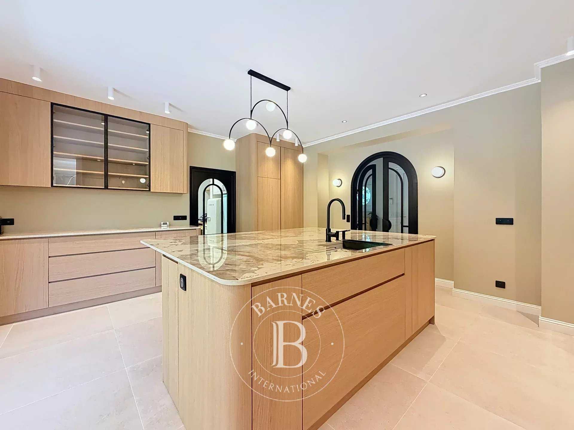 Mouvaux  - House 5 Bedrooms