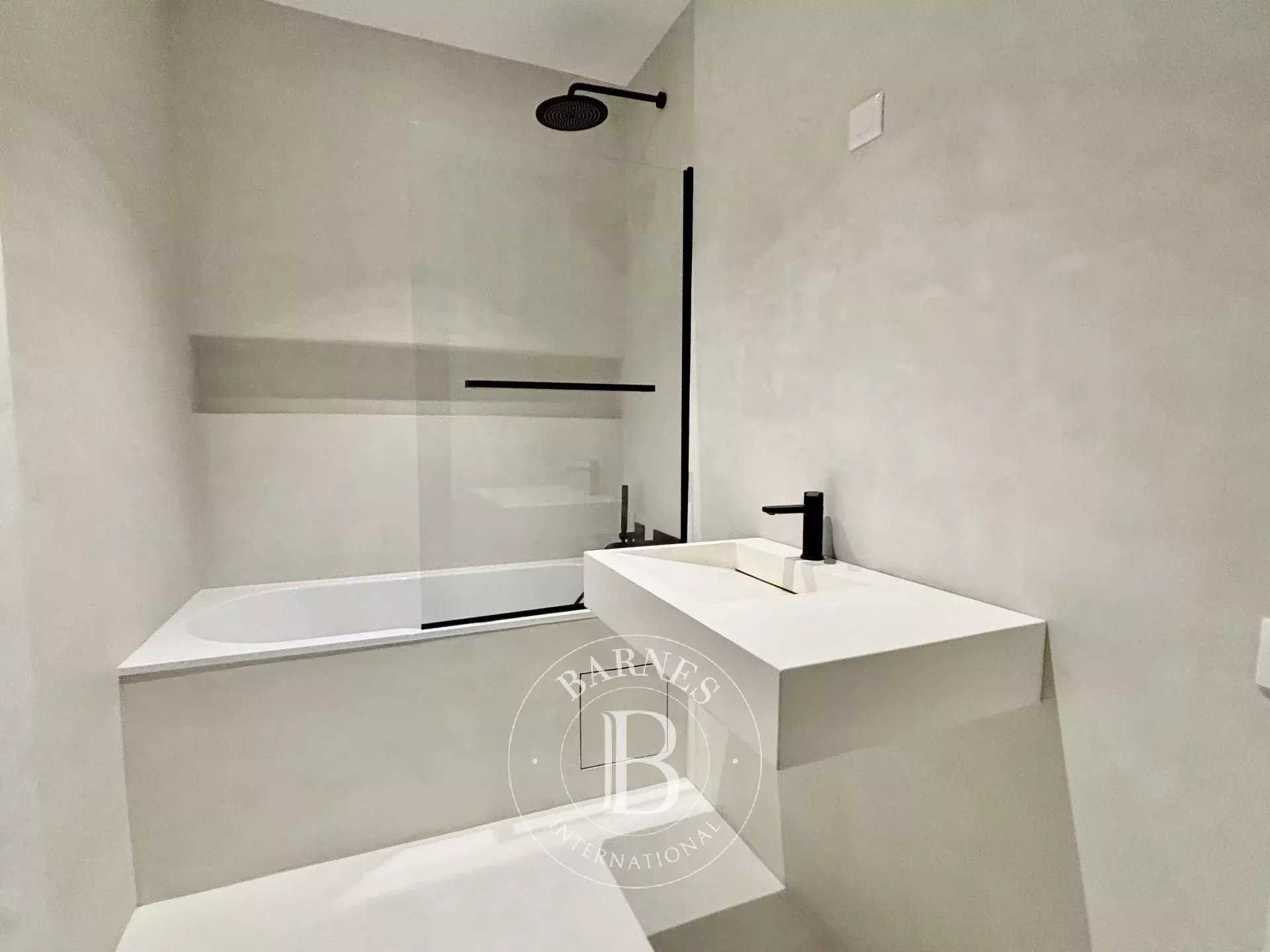 Lille  - Apartment 3 Bedrooms