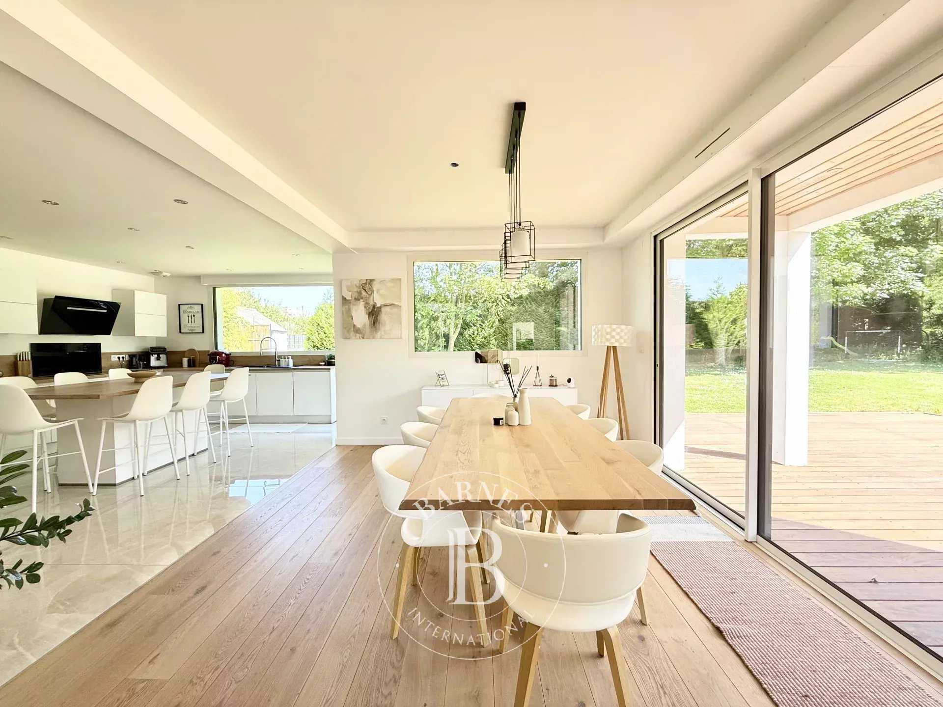 Villa Wattignies  -  ref 85856419 (picture 3)