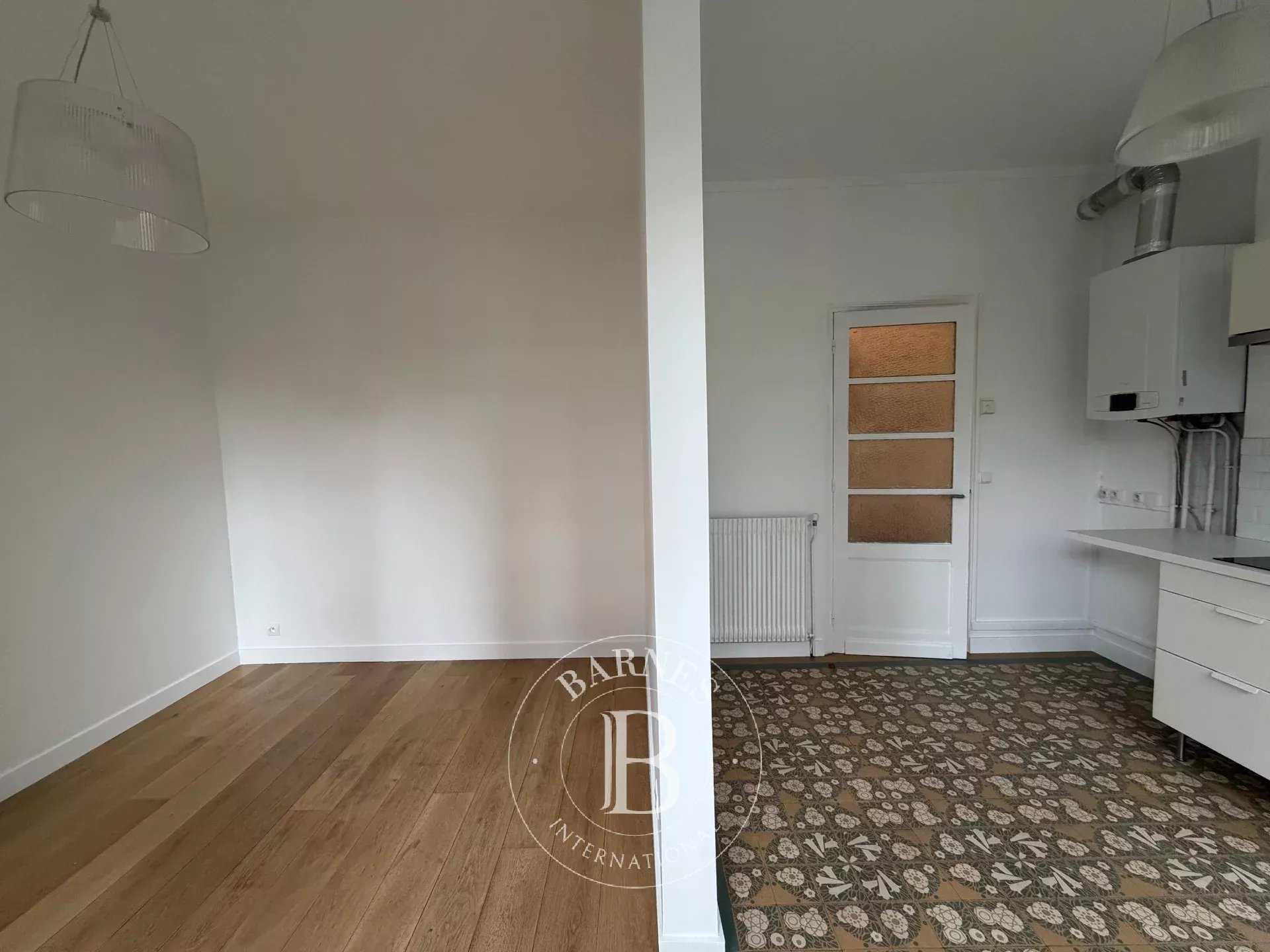 Appartement Lille  -  ref 86744635 (picture 2)