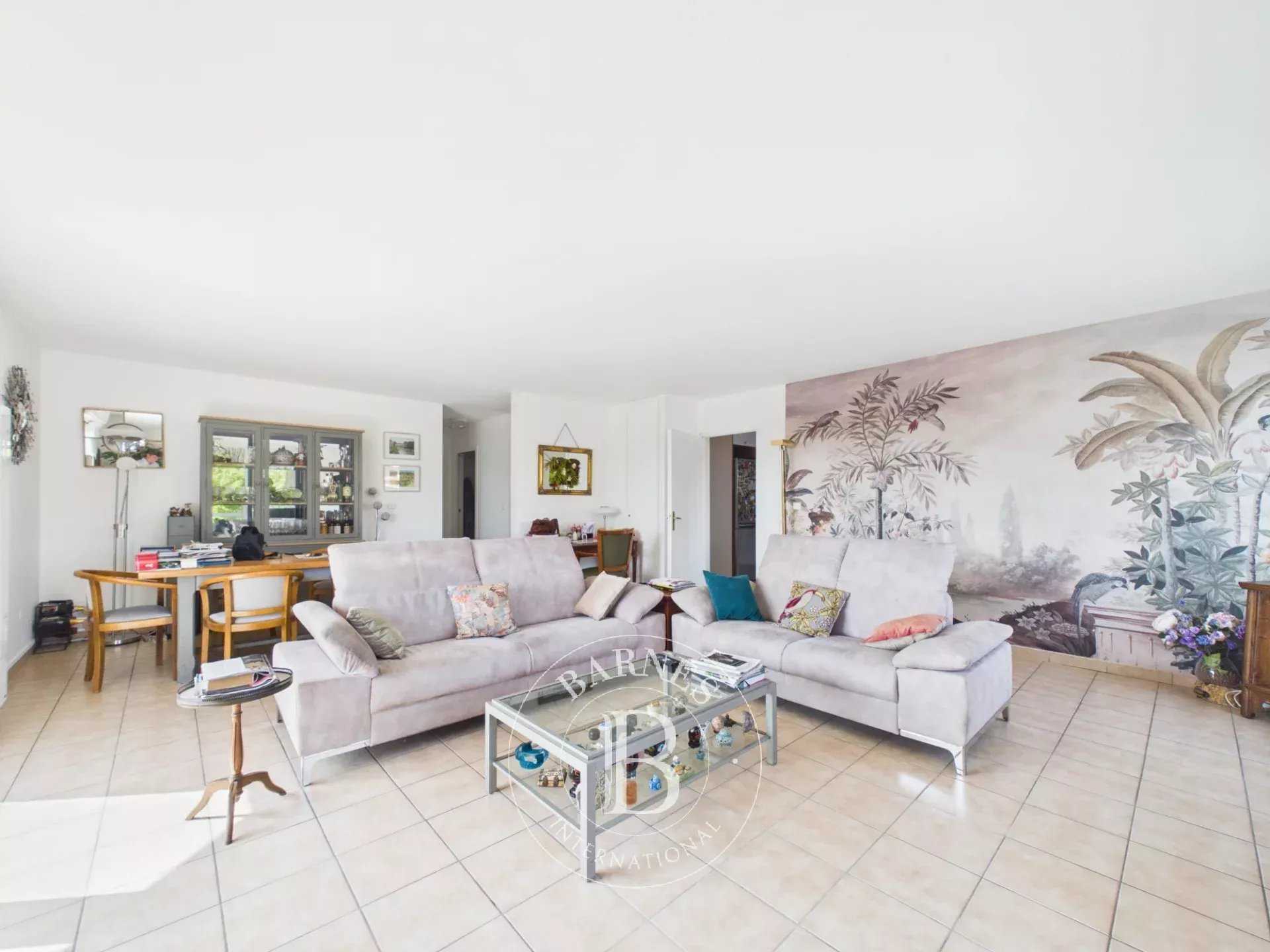 Apartment Croix  -  ref 87133255 (picture 3)