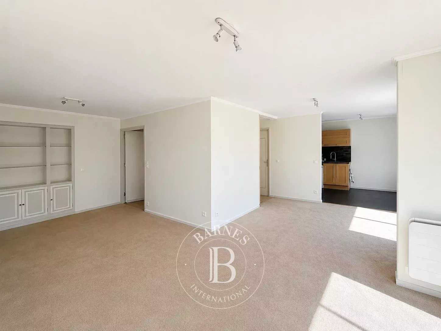 Appartement La Madeleine  -  ref 86843292 (picture 1)