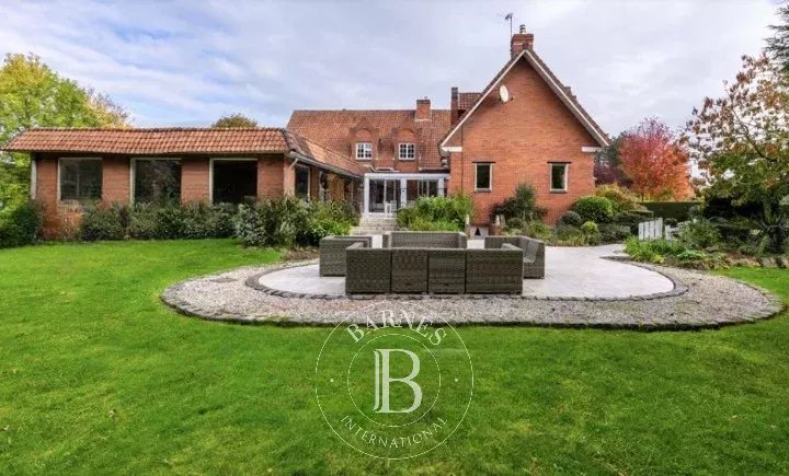 Wervicq-Sud  - Villa 12 Pi&egrave;ces 4 Chambres - picture 1