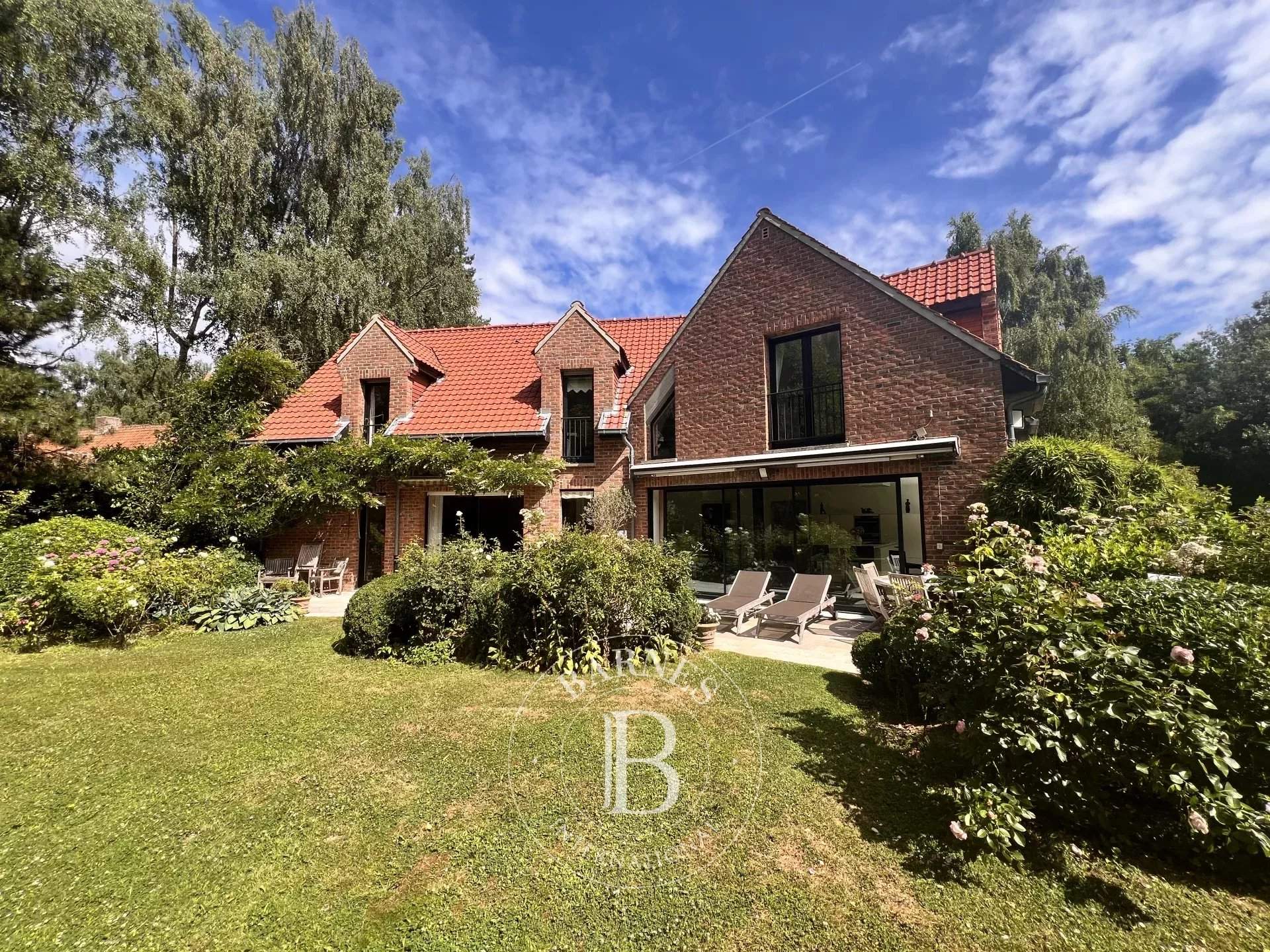 Wasquehal  - House 6 Bedrooms - picture 1