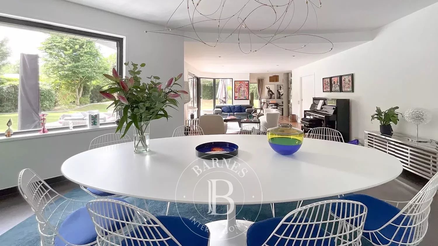 Camphin-en-Pévèle  - Maison 8 Pi&egrave;ces 4 Chambres - picture 4