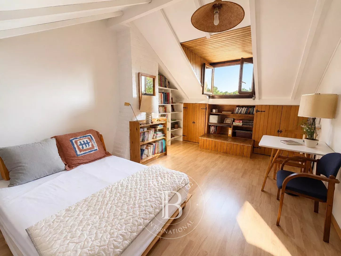Hem  - House 5 Bedrooms - picture 5