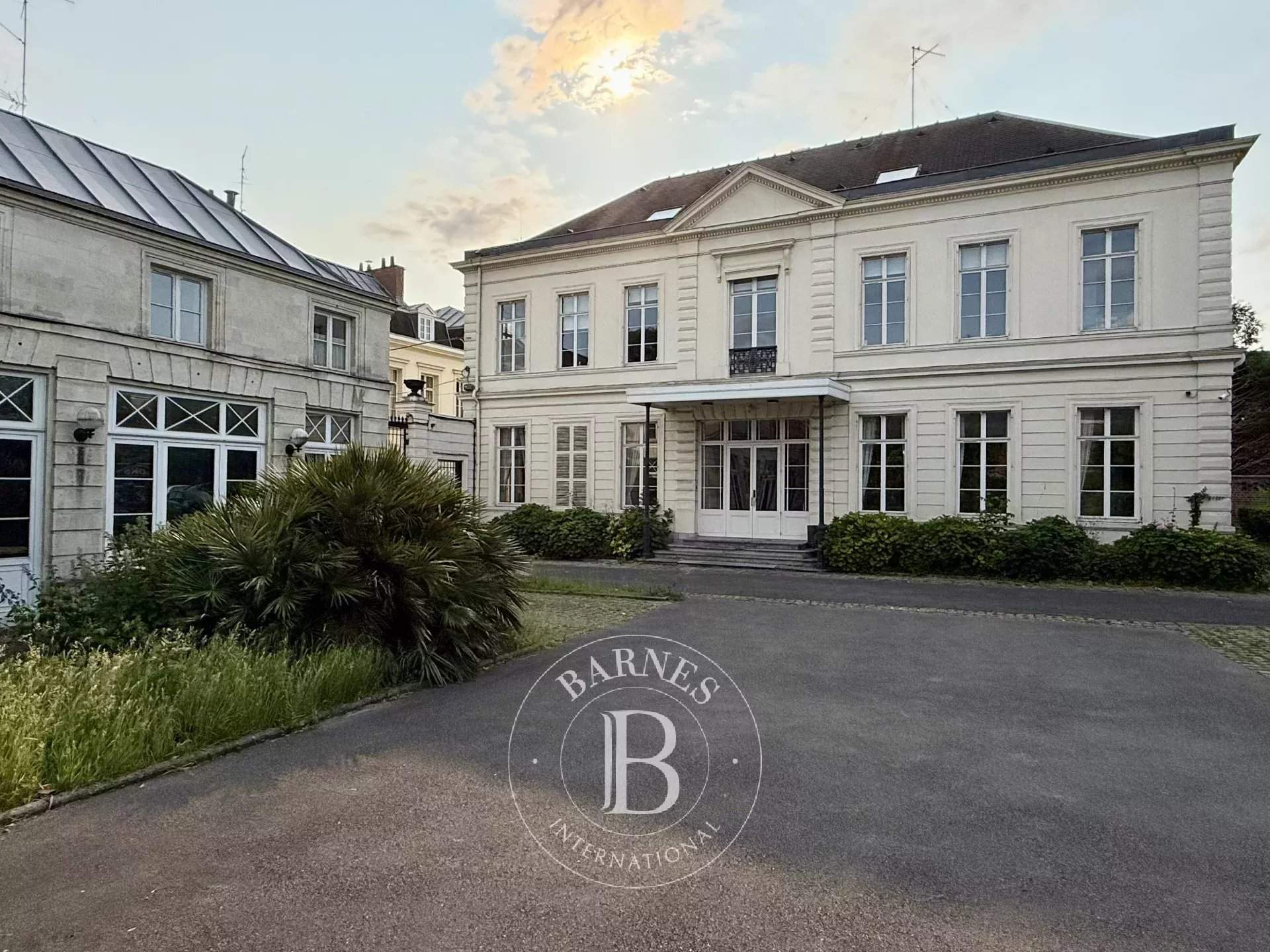 Valenciennes  - Housing estate 6 Bedrooms - picture 10