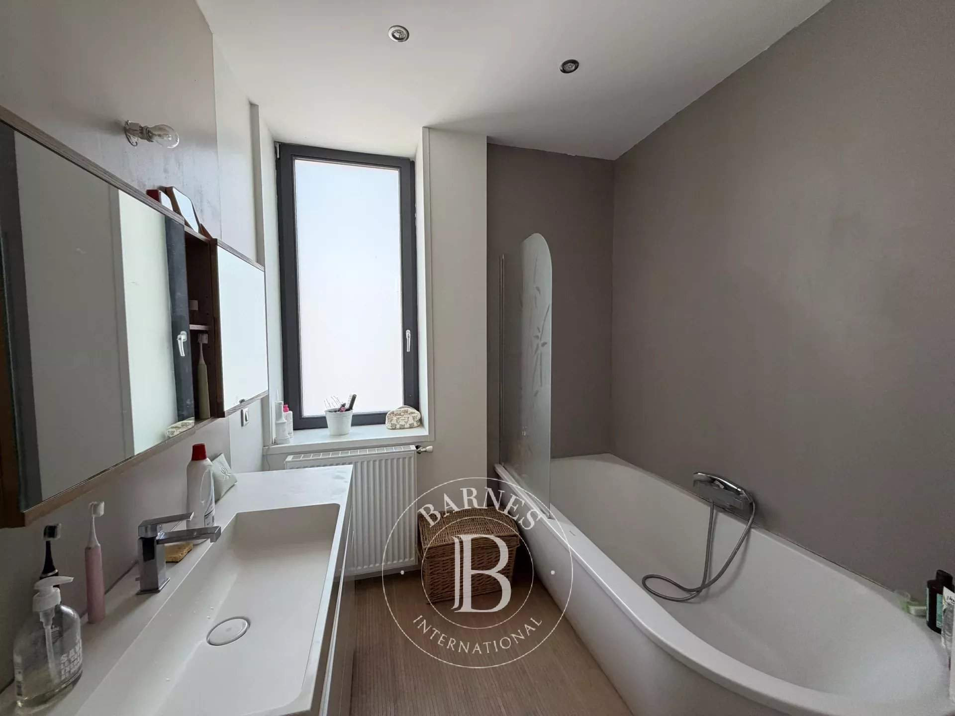 Lille  - Maison de ville 10 Pi&egrave;ces 5 Chambres - picture 8