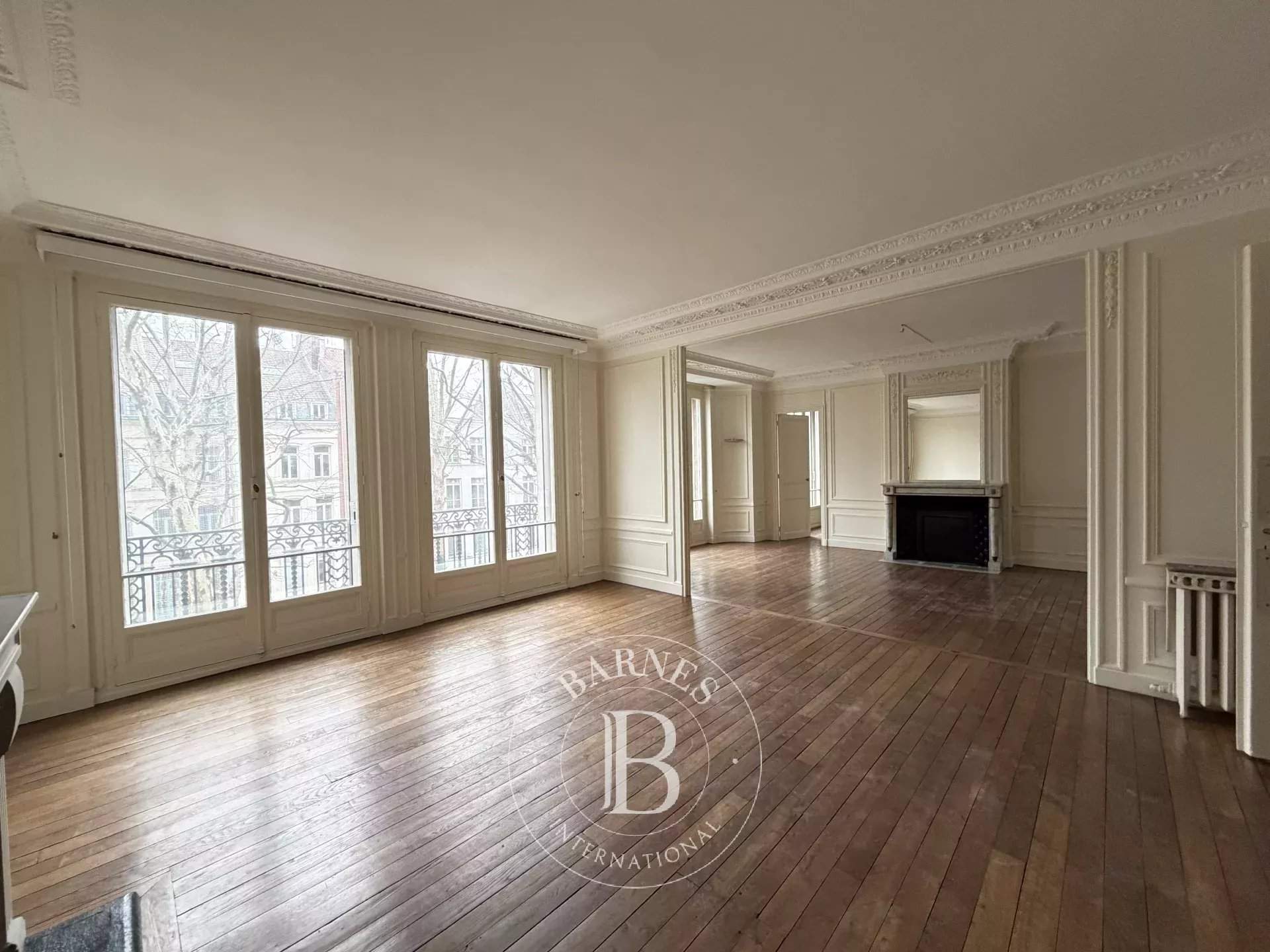 Lille  - Appartement 6 Pi&egrave;ces 3 Chambres - picture 2