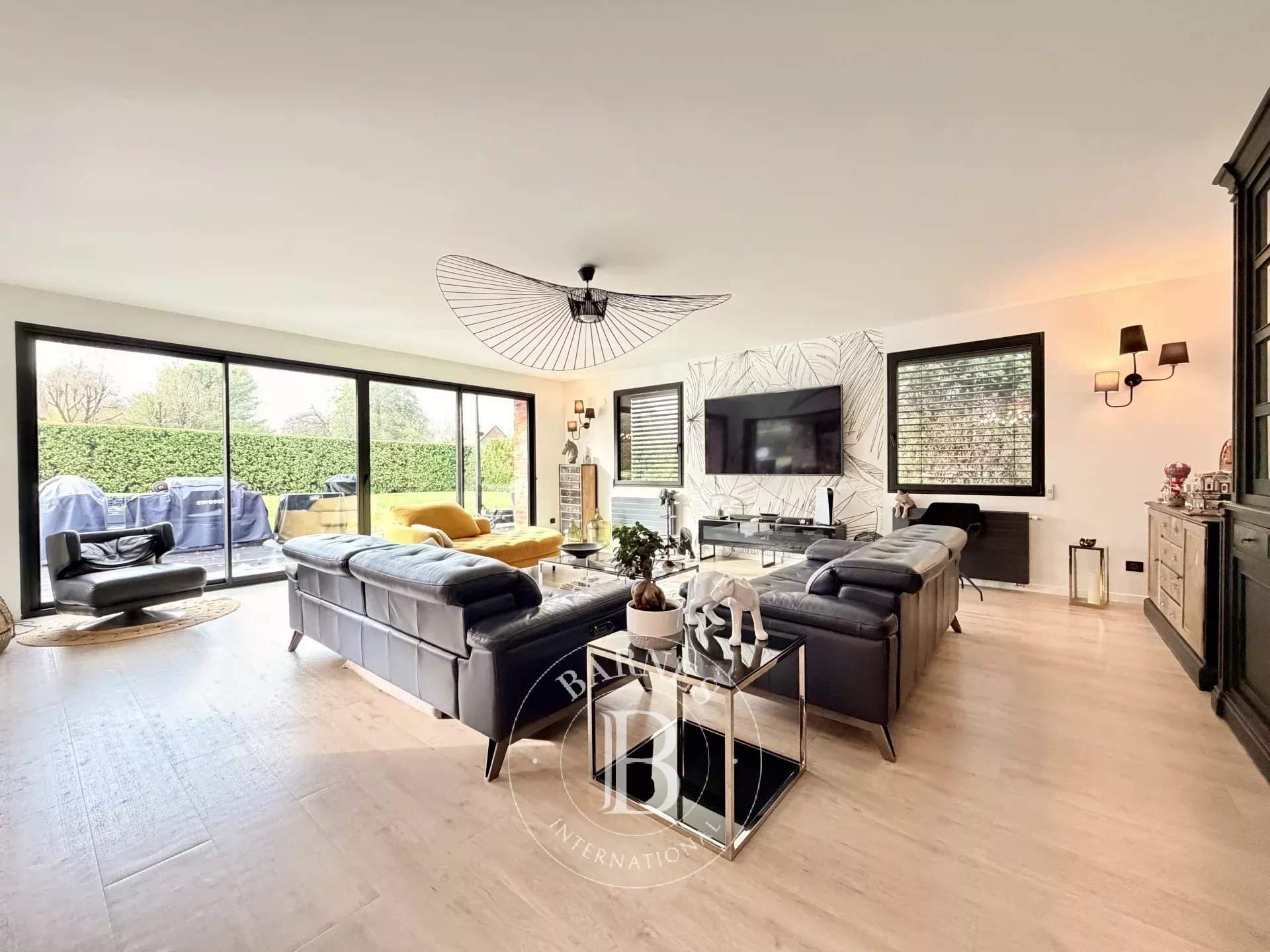 Bondues  - Maison 10 Pièces 5 Chambres - picture 2