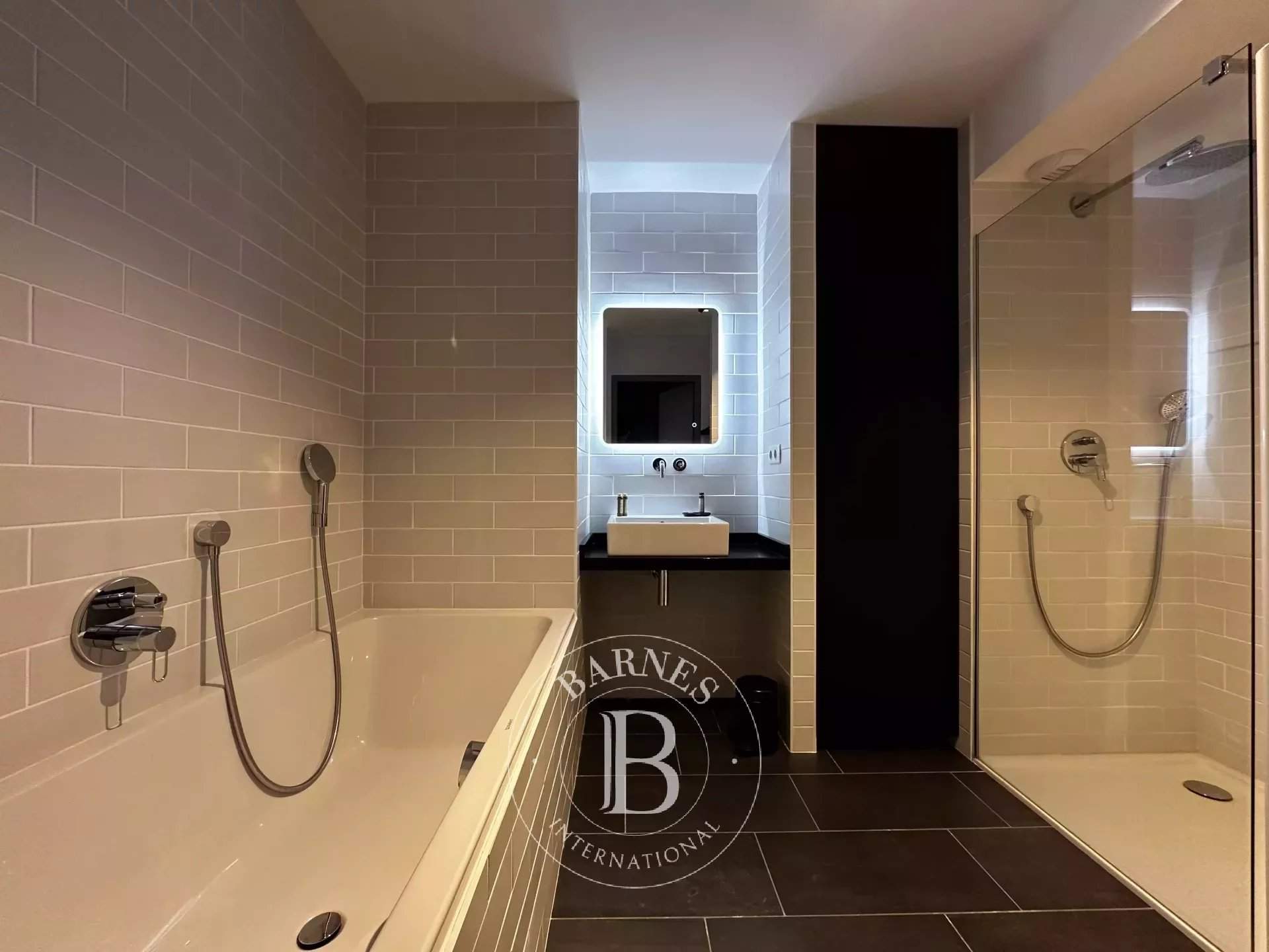 Lille  - Appartement 2 Pi&egrave;ces, 1 Chambre - picture 4