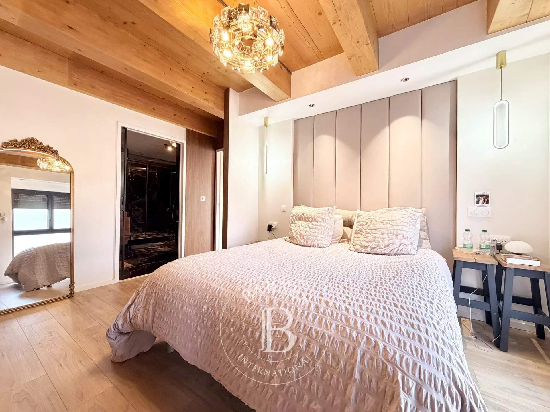 Valenciennes  - Appartement 7 Pi&egrave;ces 3 Chambres - picture 9