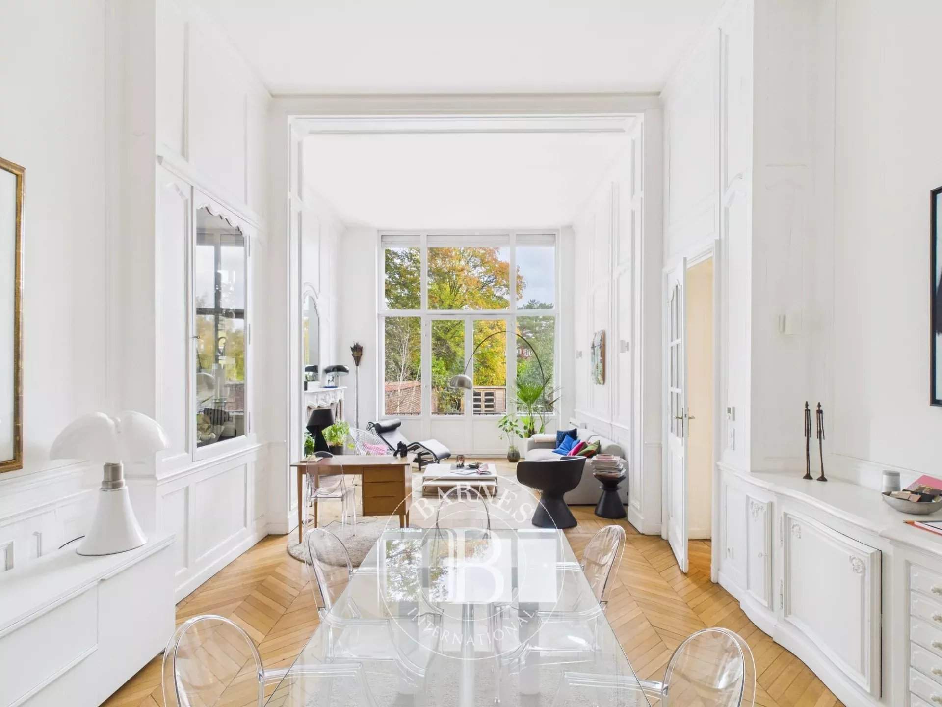 Roubaix  - Appartement 3 Pièces 2 Chambres - picture 1