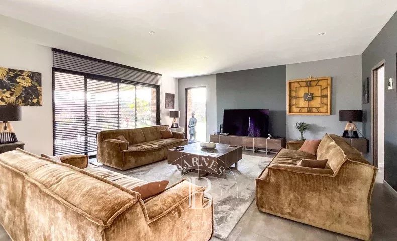 Mérignies  - Maison 6 Pi&egrave;ces 3 Chambres - picture 4