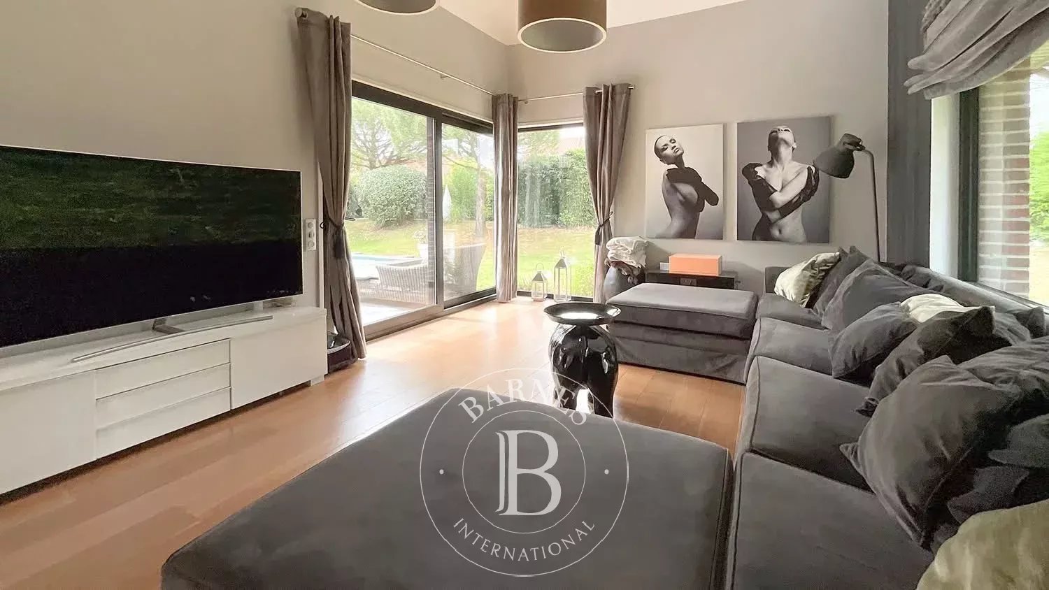 Camphin-en-Pévèle  - Maison 8 Pi&egrave;ces 4 Chambres - picture 14