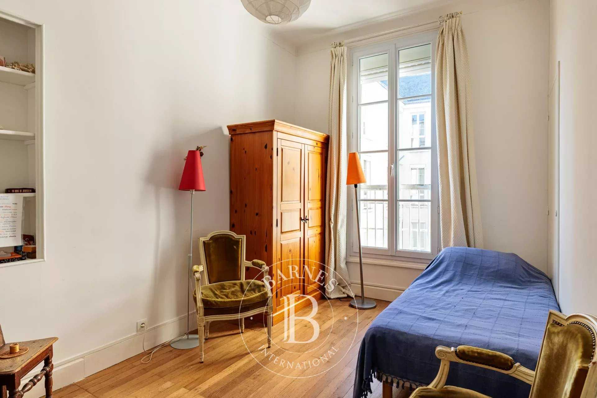 Nantes  - Appartement 6 Pi&egrave;ces 4 Chambres