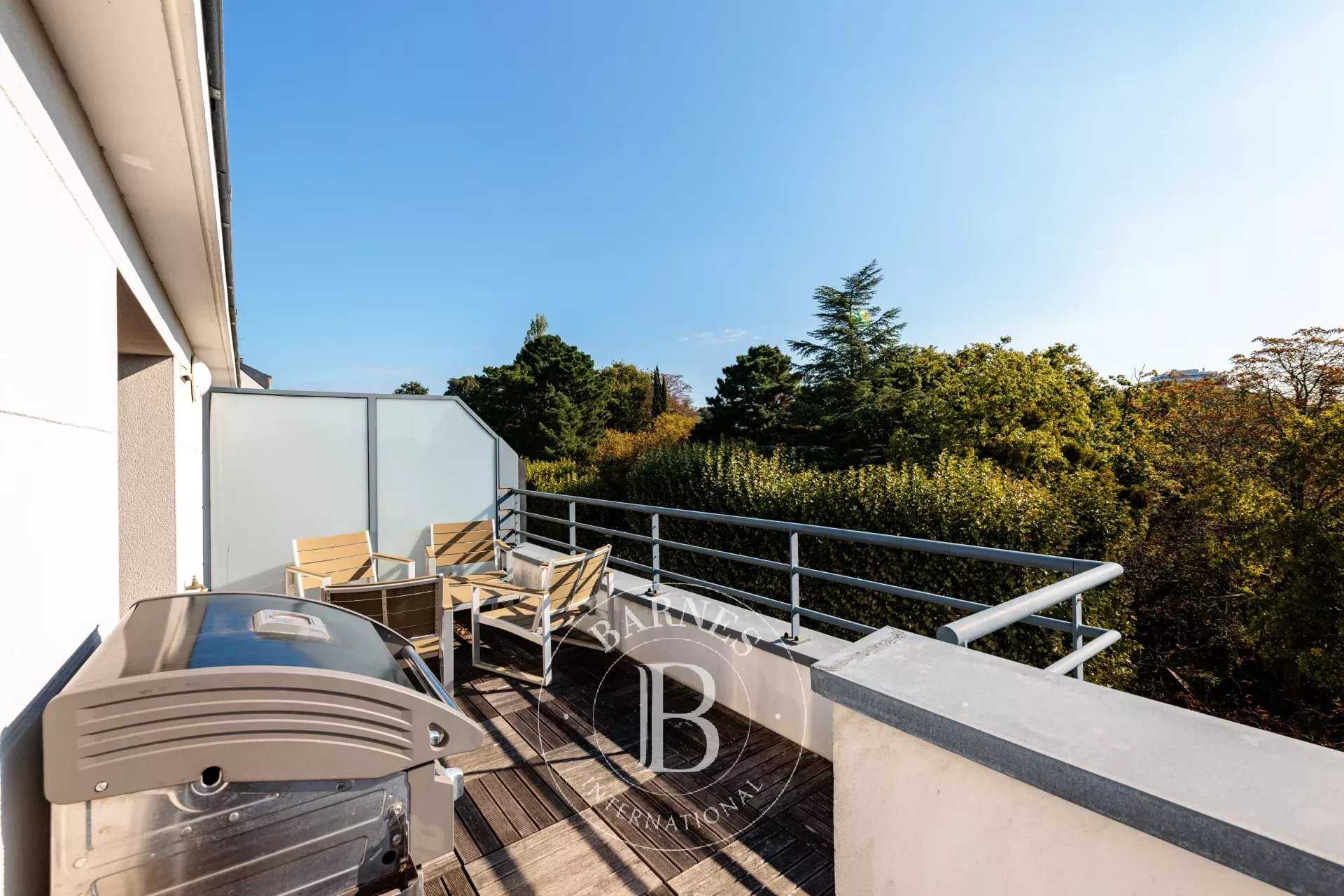 Nantes  - Piso 5 Cuartos 4 Habitaciones