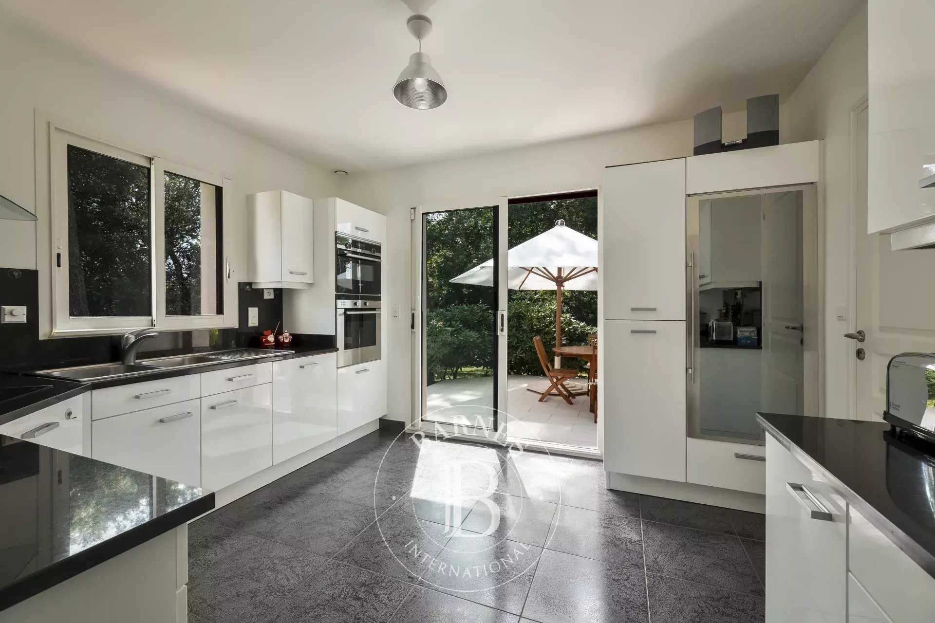 Guérande  - House 4 Bedrooms