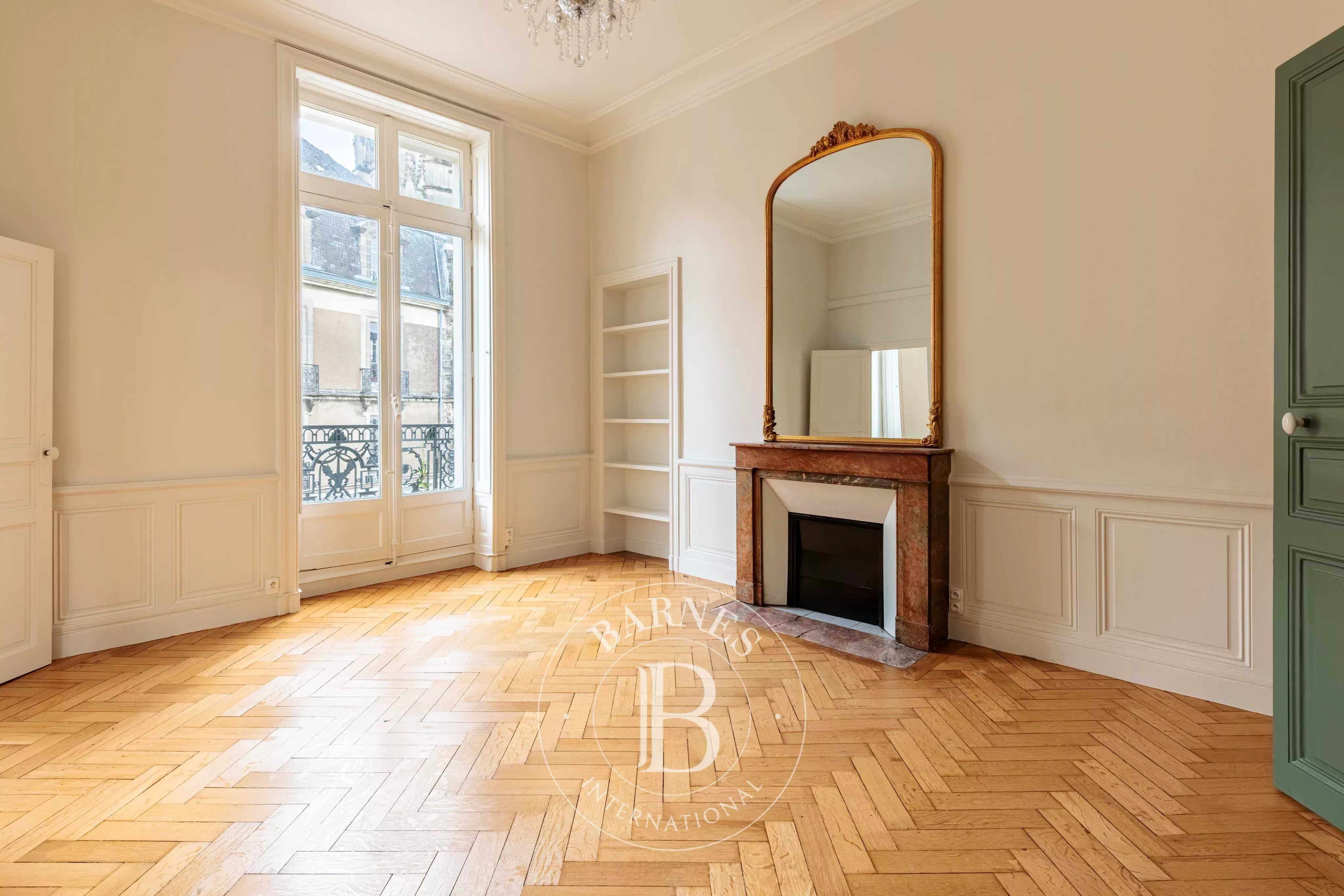 Nantes  - Appartement 6 Pi&egrave;ces