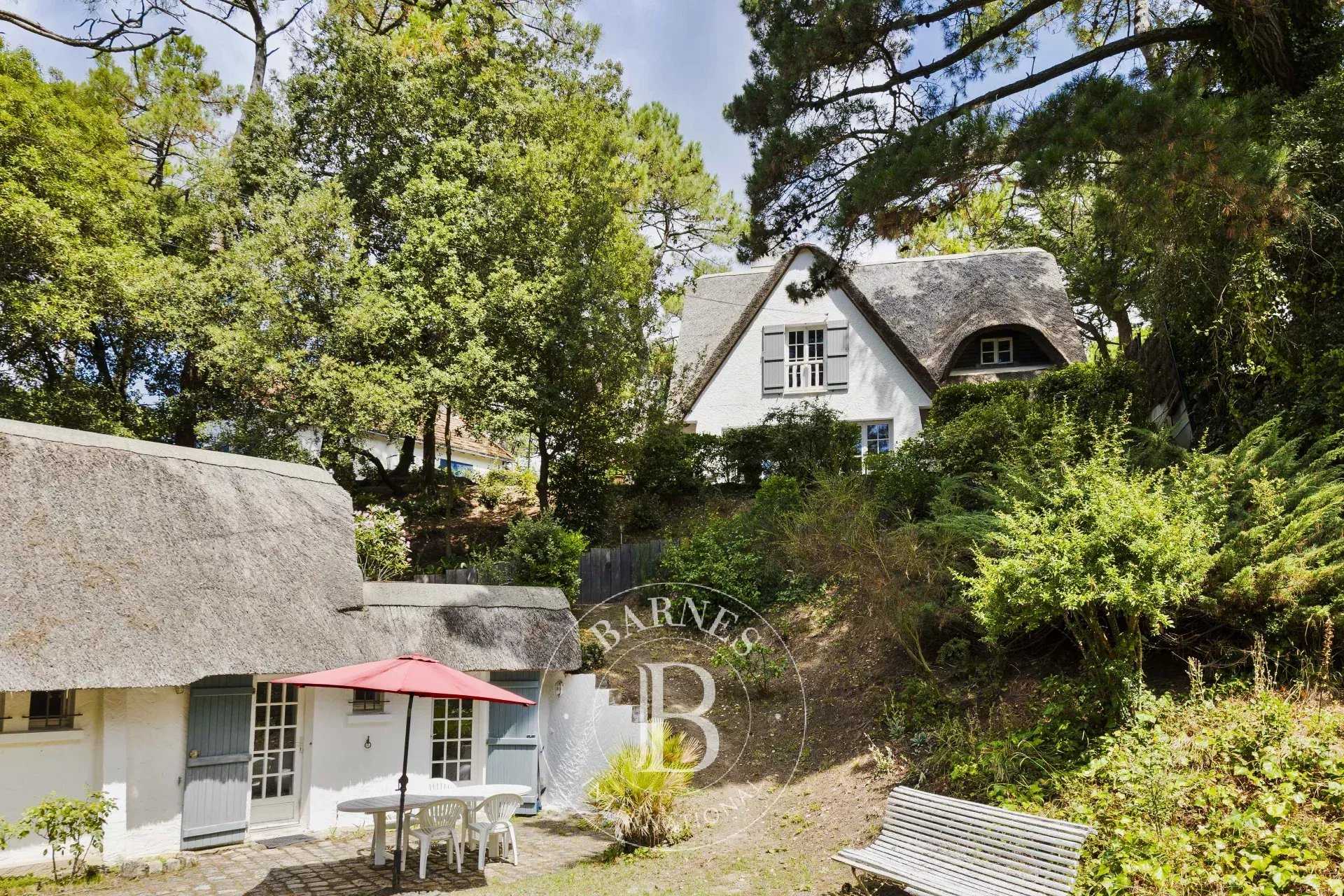 La Baule-Escoublac  - Chaumière 8 Pi&egrave;ces 5 Chambres