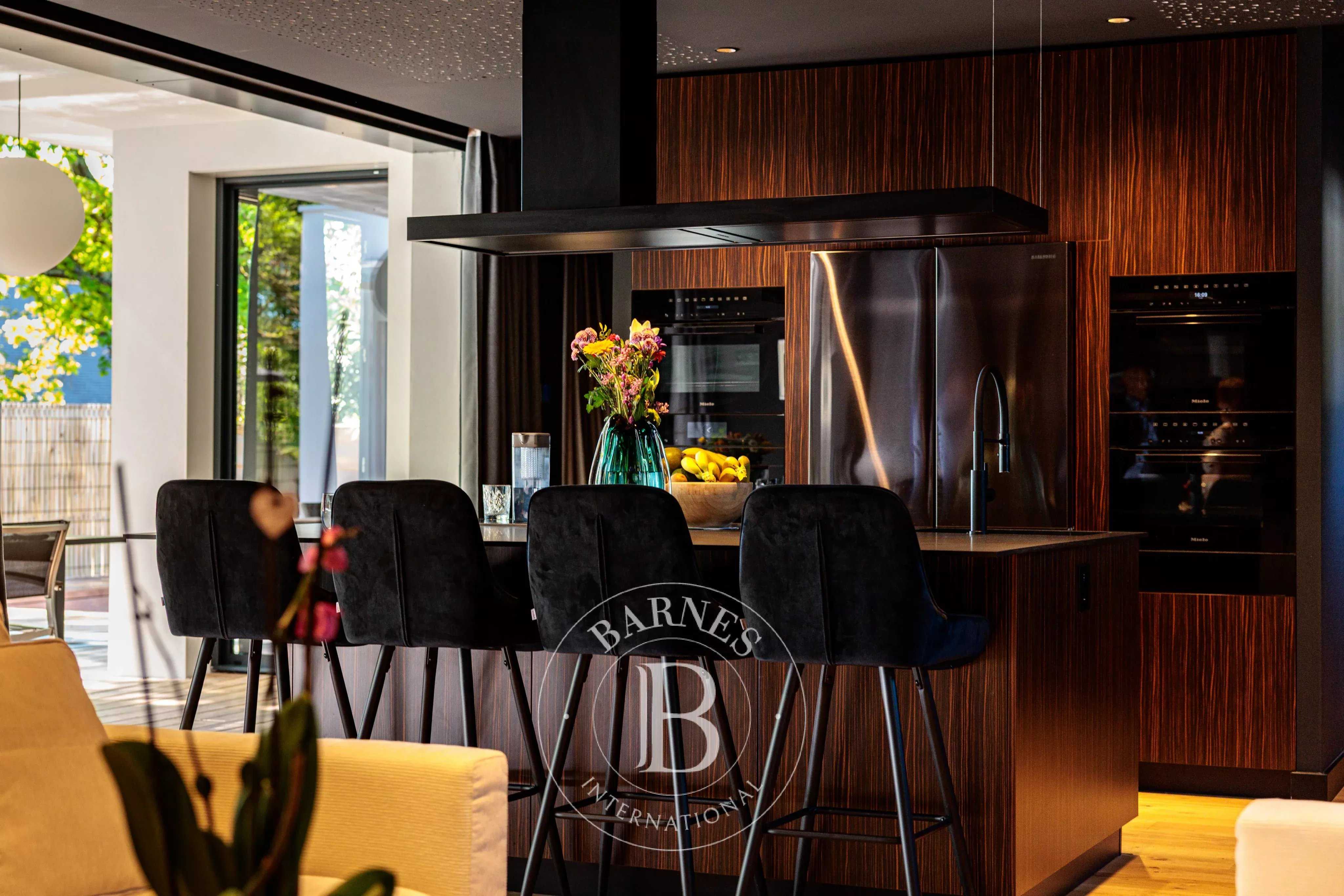 Sucé-sur-Erdre  - Maison 7 Pi&egrave;ces 4 Chambres