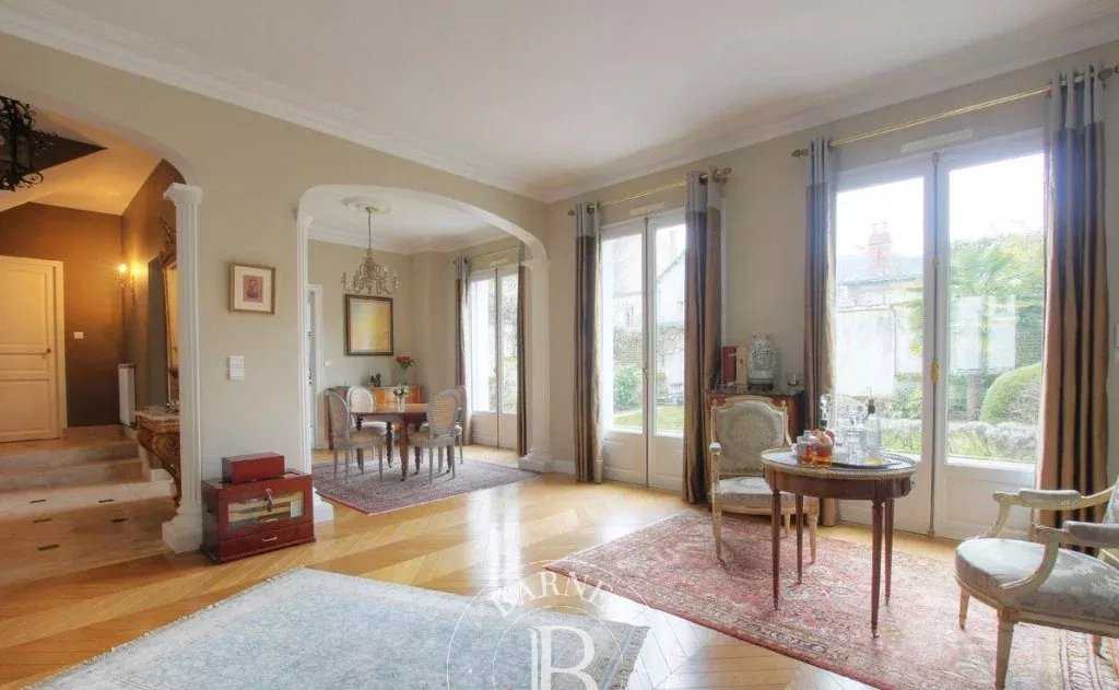 Nantes  - House 5 Bedrooms