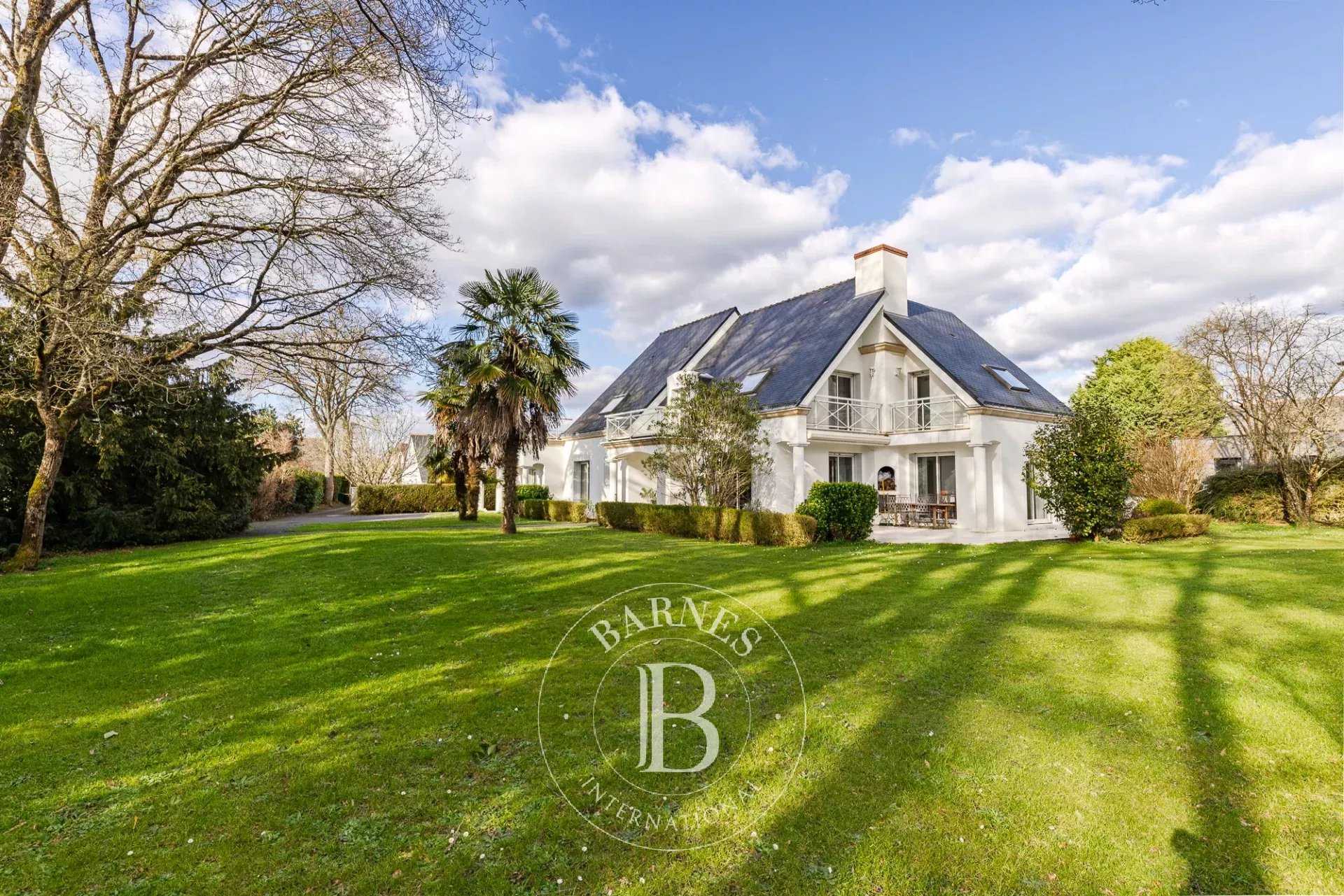 La Chapelle-sur-Erdre  - House 5 Bedrooms
