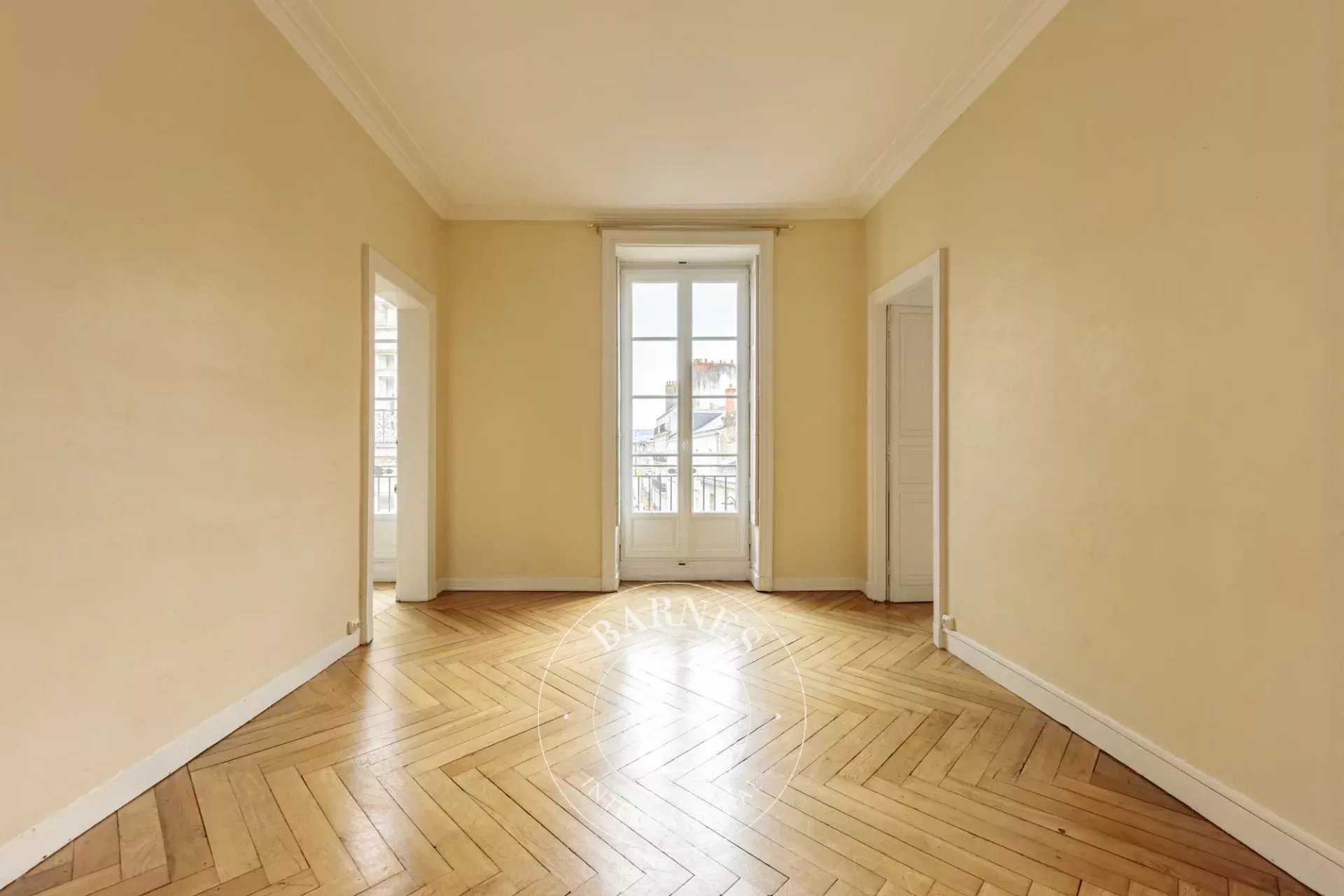 Nantes  - Apartment 3 Bedrooms